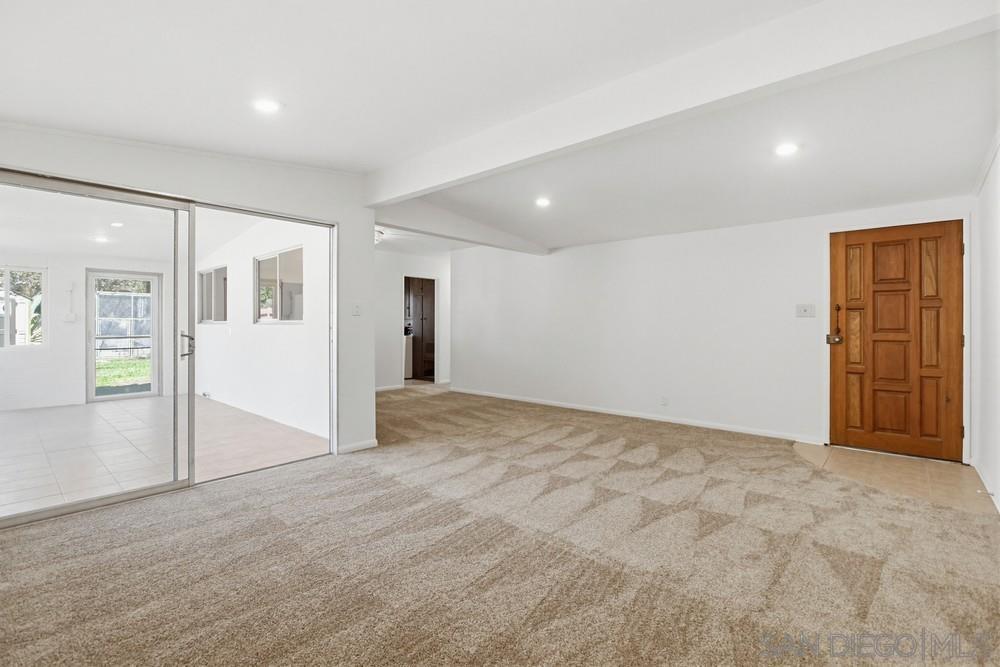 Detail Gallery Image 6 of 36 For 5178  Bowden Avenue, San Diego,  CA 92117 - 3 Beds | 1 Baths