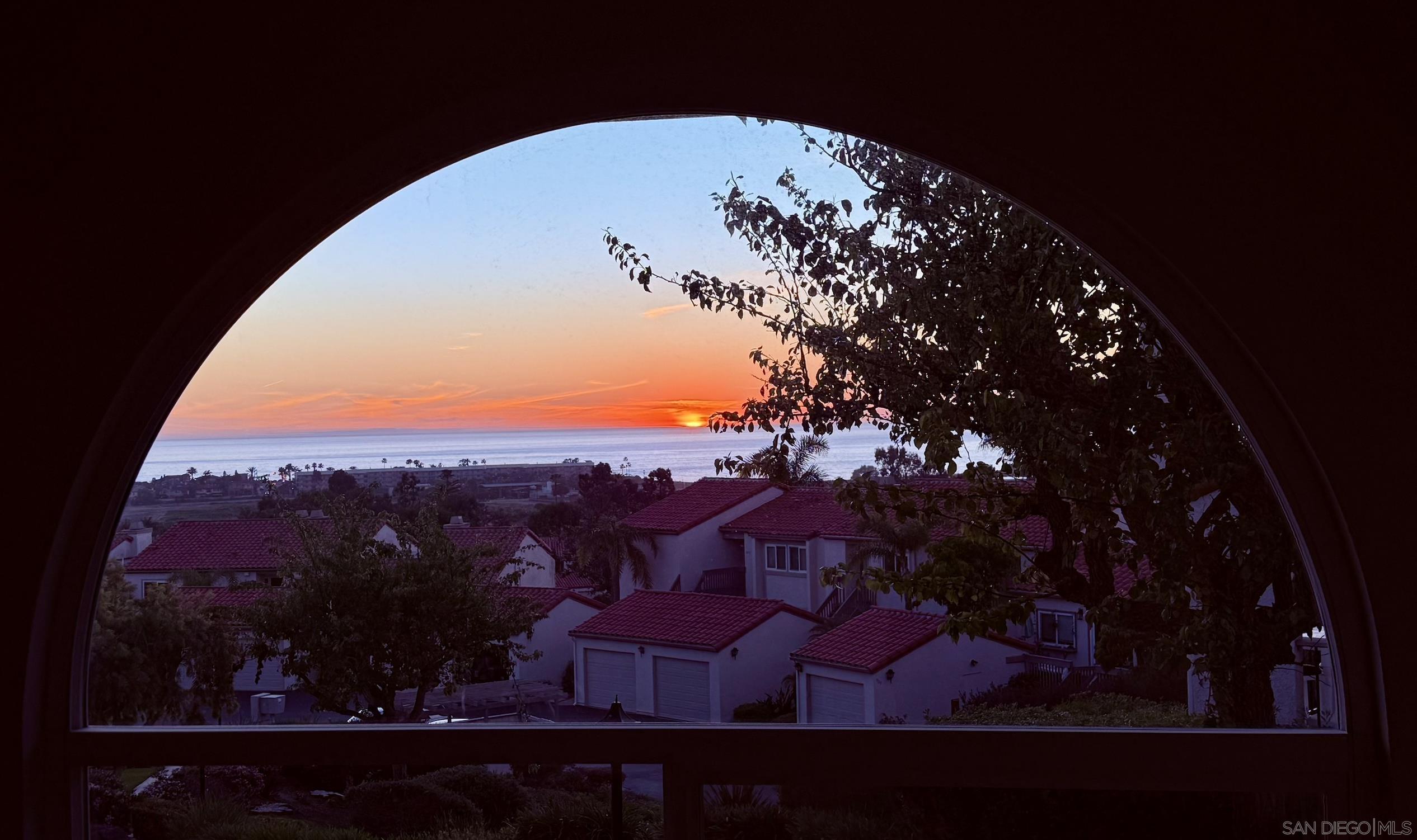 Front Image Thumbnail for SD260006021