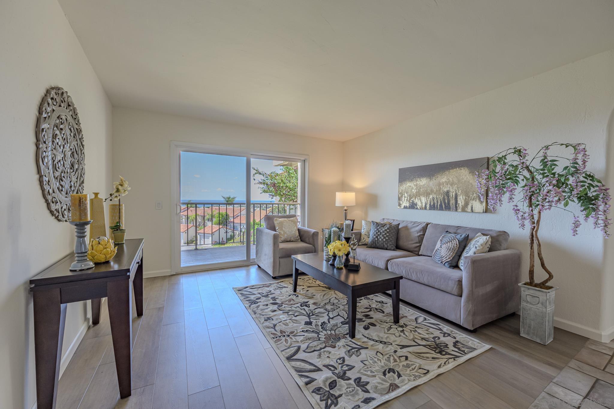 Detail Gallery Image 18 of 32 For 6677  Paseo Del Norte  #F,  Carlsbad,  CA 92011 - 2 Beds | 2 Baths