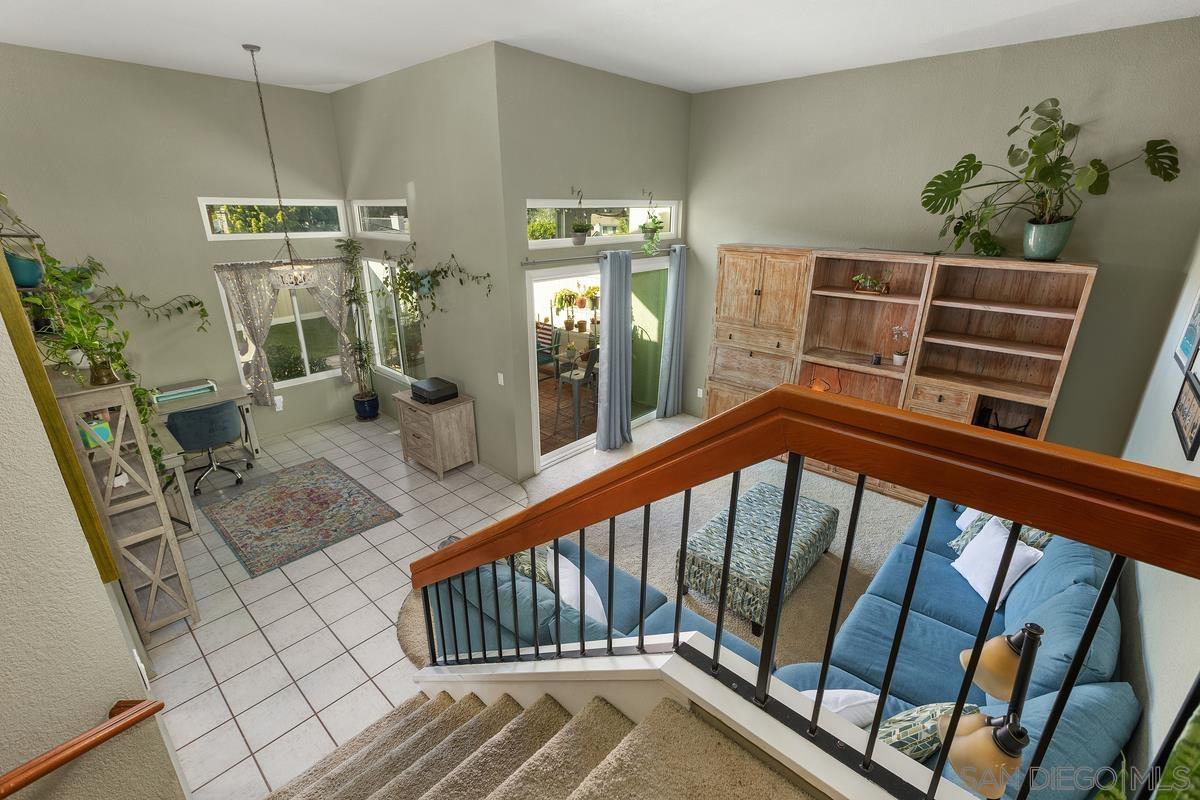 Detail Gallery Image 11 of 38 For 17926  Cassia Pl, San Diego,  CA 92127 - 3 Beds | 2/1 Baths