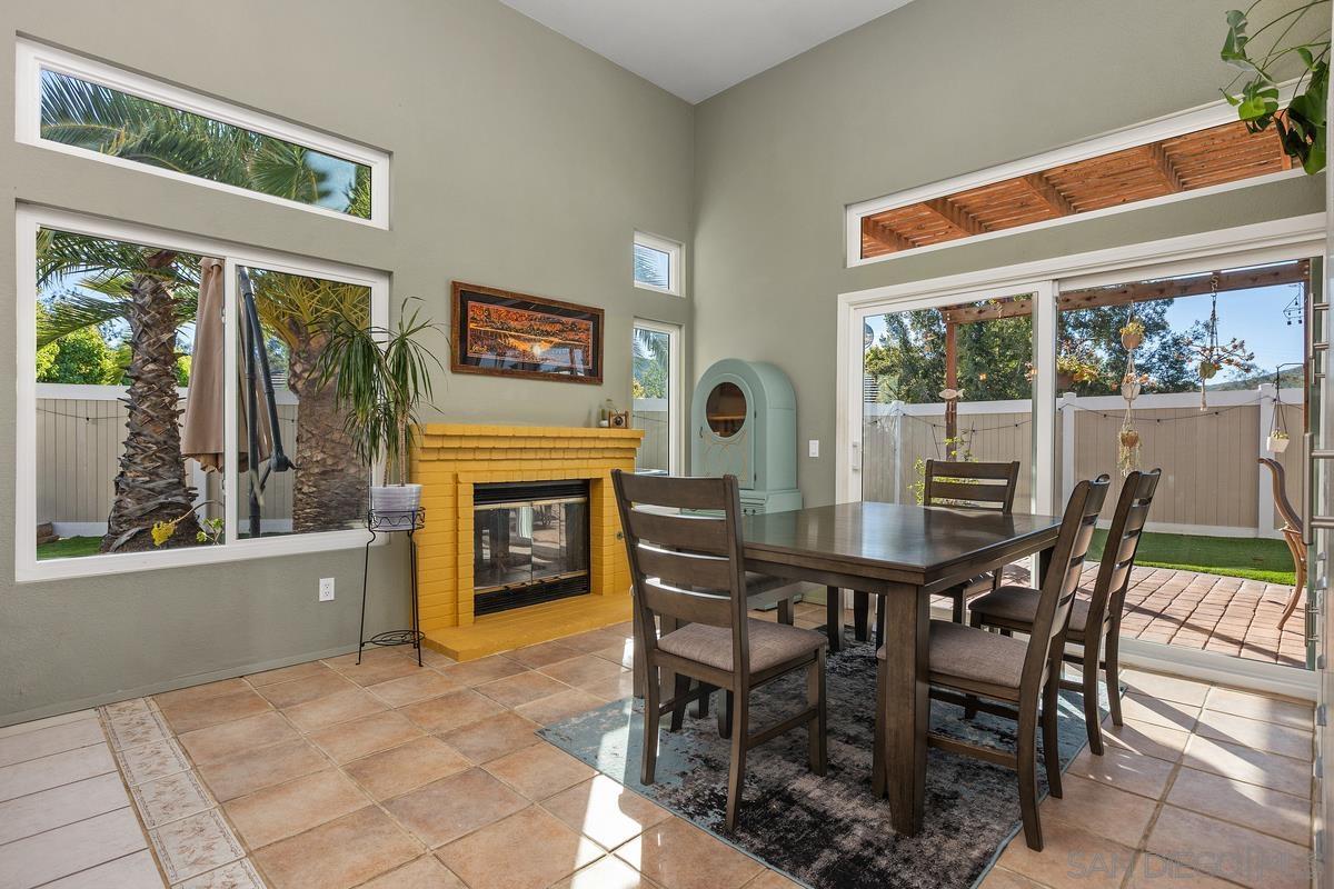 Detail Gallery Image 16 of 38 For 17926  Cassia Pl, San Diego,  CA 92127 - 3 Beds | 2/1 Baths