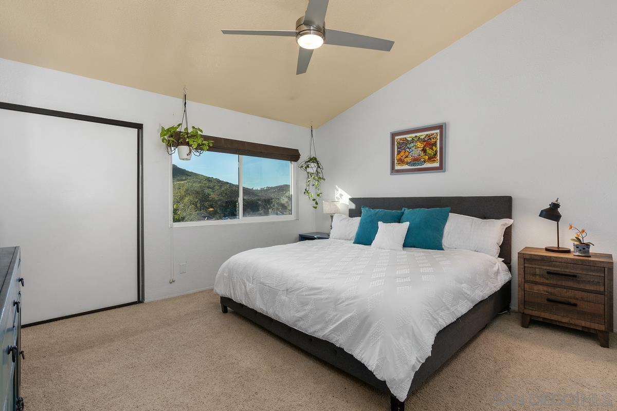 Detail Gallery Image 20 of 38 For 17926  Cassia Pl, San Diego,  CA 92127 - 3 Beds | 2/1 Baths