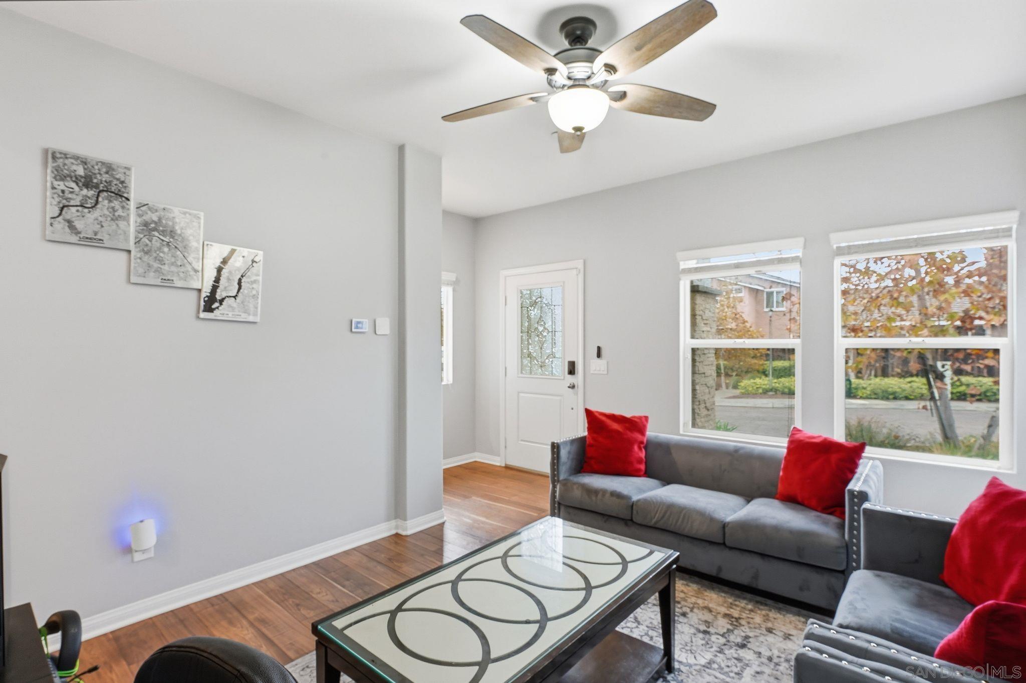 Detail Gallery Image 5 of 45 For 522  Mary Lane, El Cajon,  CA 92021 - 4 Beds | 2/1 Baths