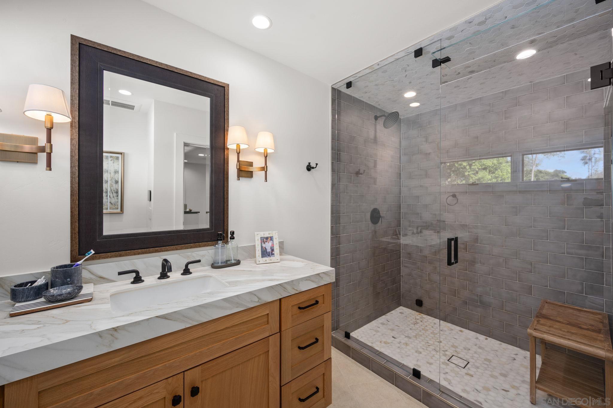 Detail Gallery Image 21 of 22 For 5424  El Cielito, Rancho Santa Fe,  CA 92067 - 6 Beds | 6/1 Baths