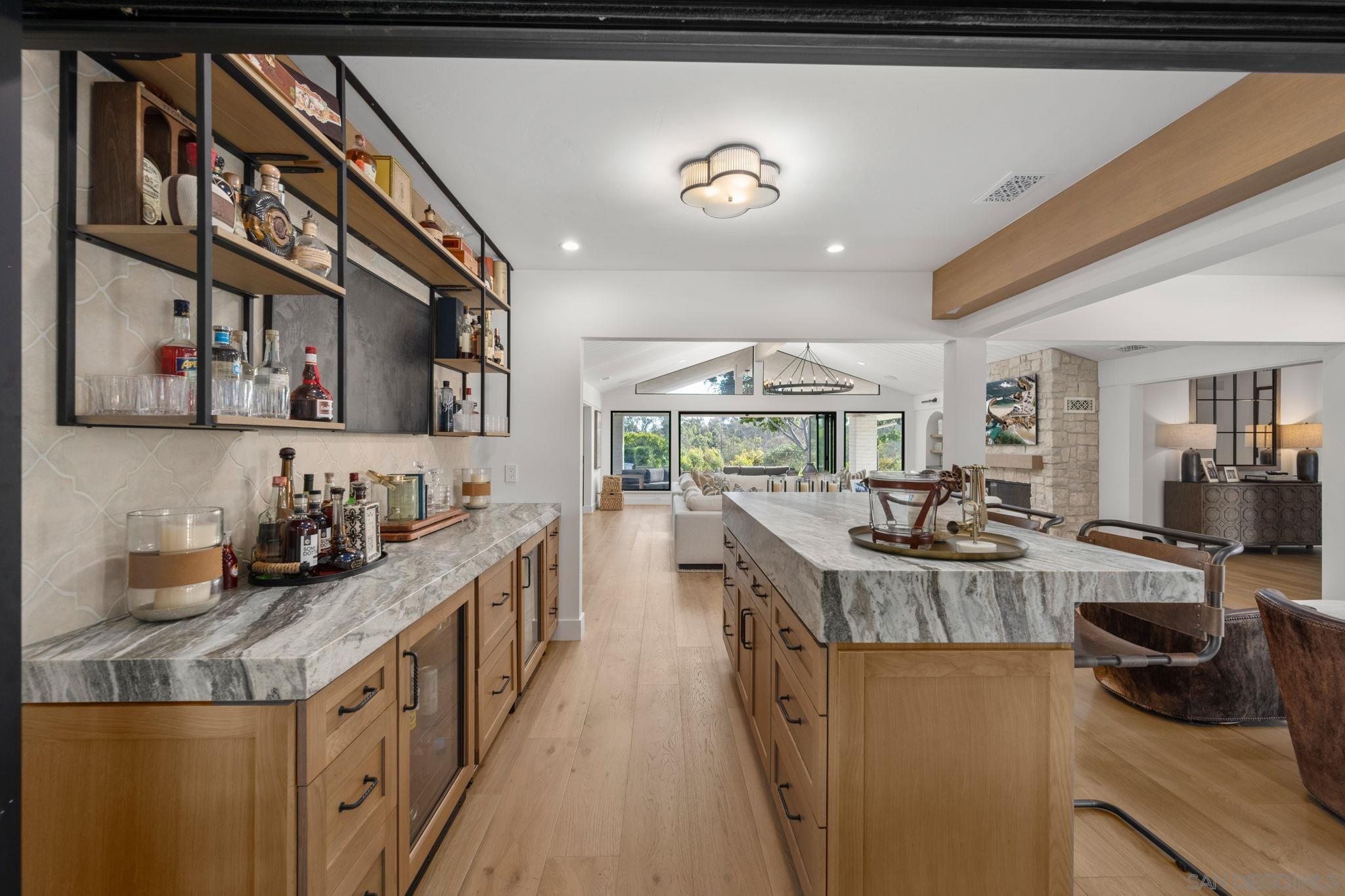 Detail Gallery Image 6 of 22 For 5424  El Cielito, Rancho Santa Fe,  CA 92067 - 6 Beds | 6/1 Baths