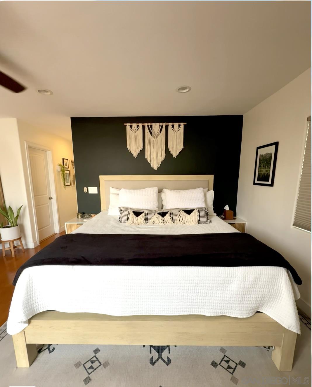 Detail Gallery Image 16 of 36 For 4335  33rd Pl, San Diego,  CA 92104 - 3 Beds | 2 Baths