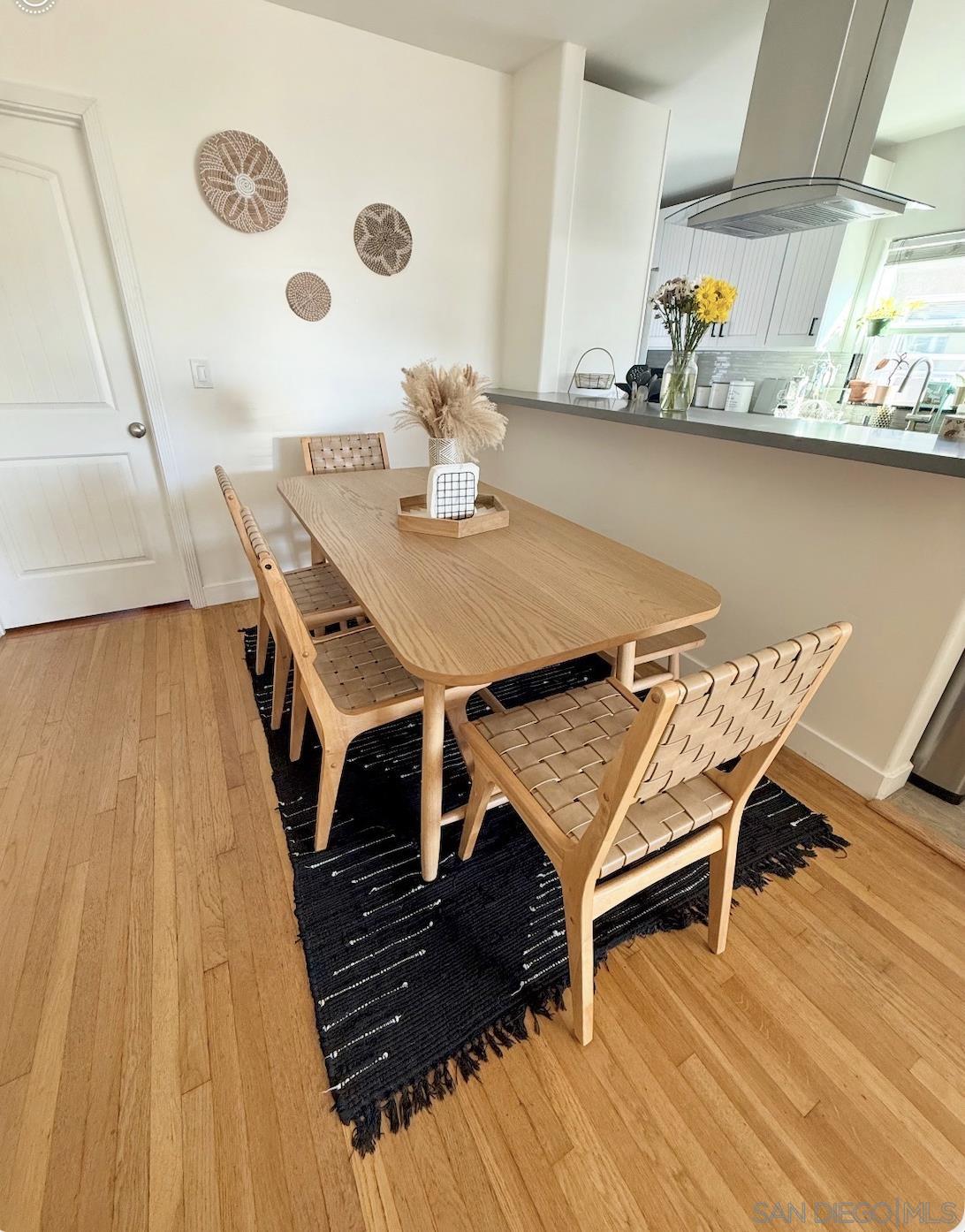 Detail Gallery Image 7 of 36 For 4335  33rd Pl, San Diego,  CA 92104 - 3 Beds | 2 Baths