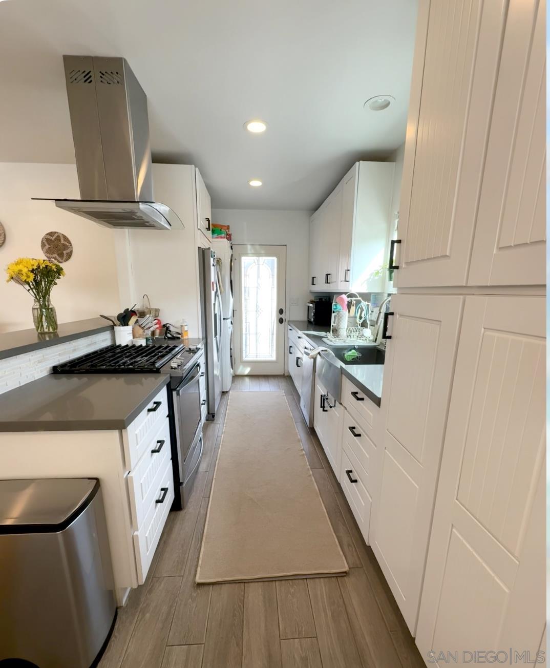 Detail Gallery Image 9 of 36 For 4335  33rd Pl, San Diego,  CA 92104 - 3 Beds | 2 Baths