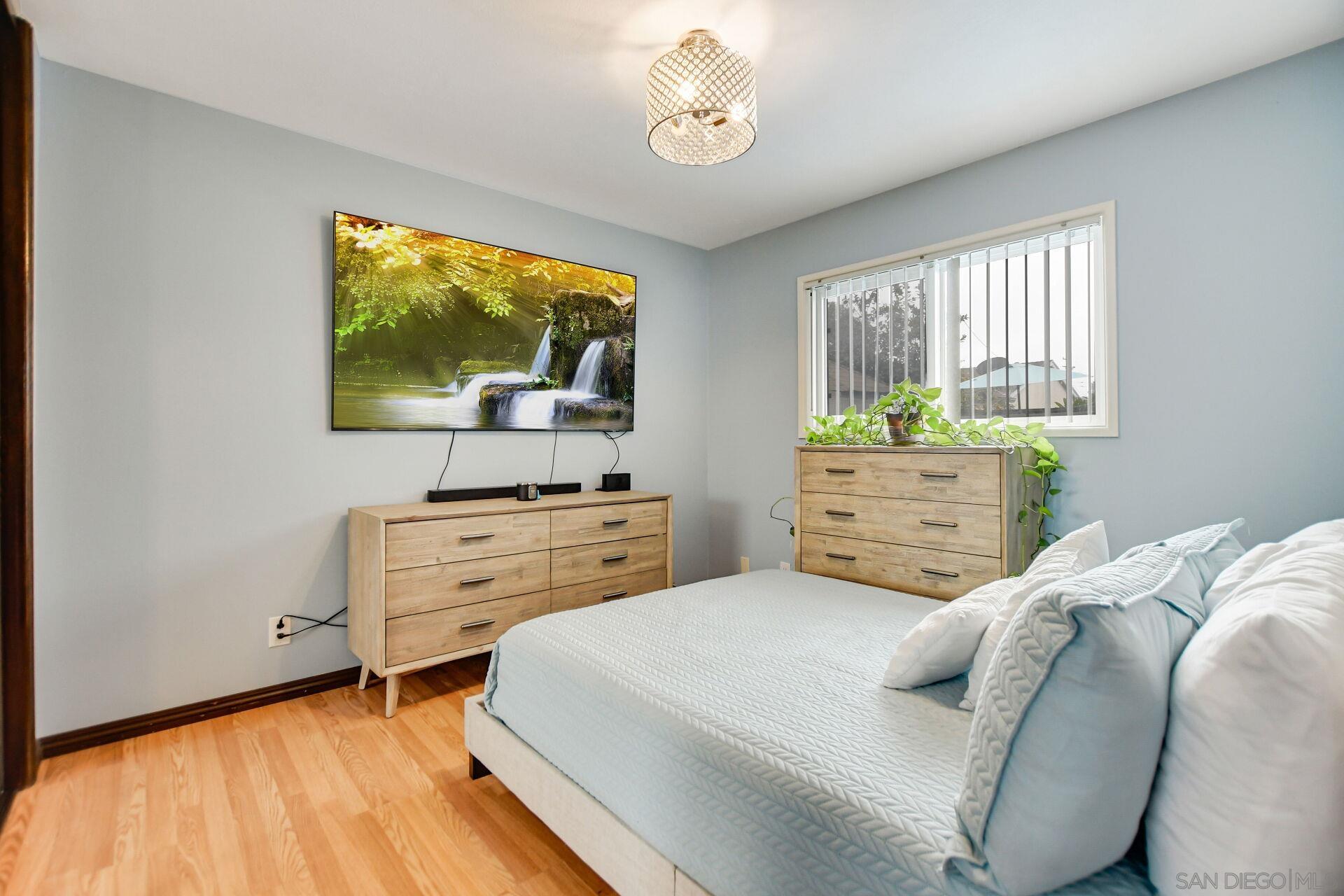 Detail Gallery Image 43 of 66 For 11518  205th St, Lakewood,  CA 90715 - 3 Beds | 2 Baths