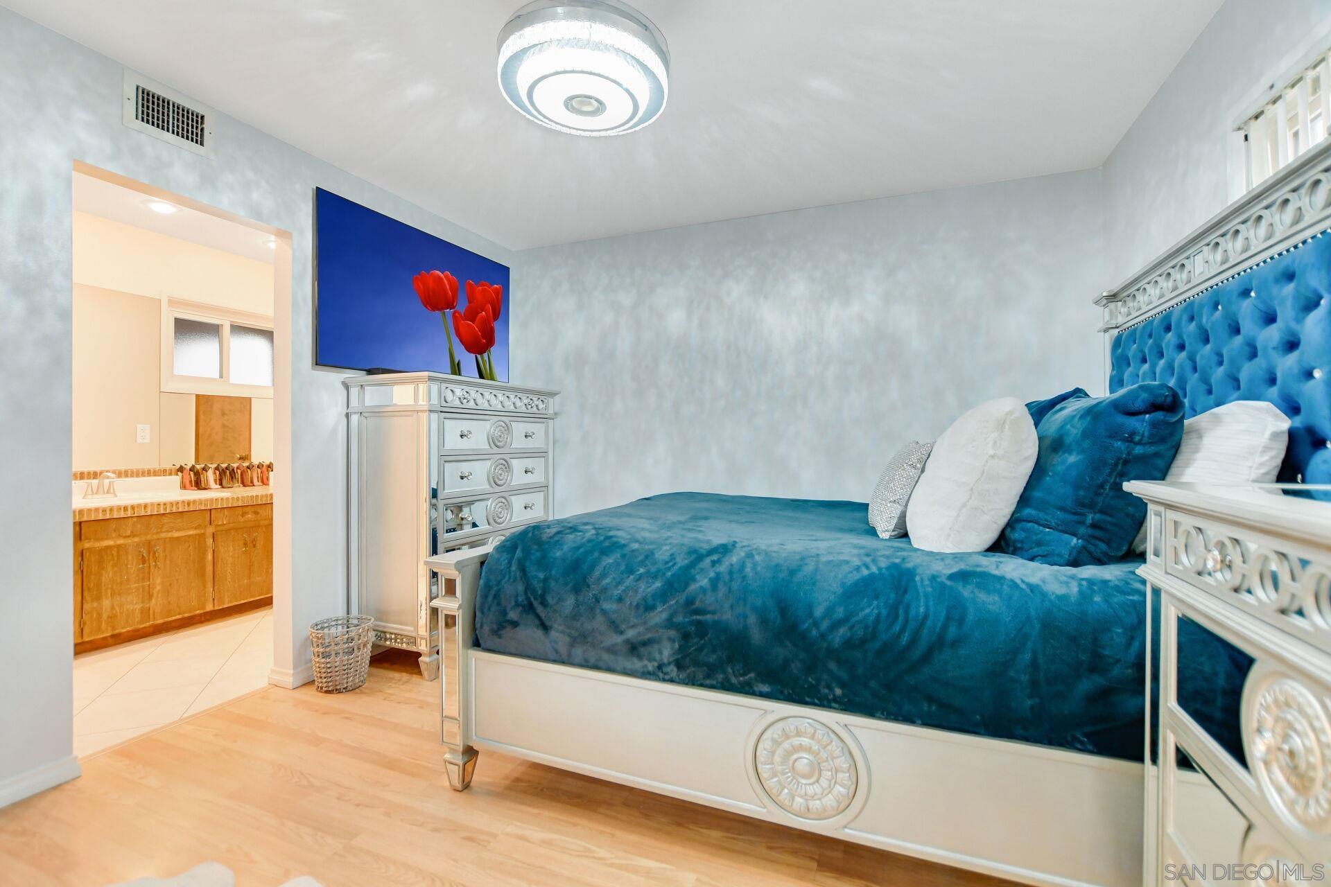 Detail Gallery Image 45 of 66 For 11518  205th St, Lakewood,  CA 90715 - 3 Beds | 2 Baths