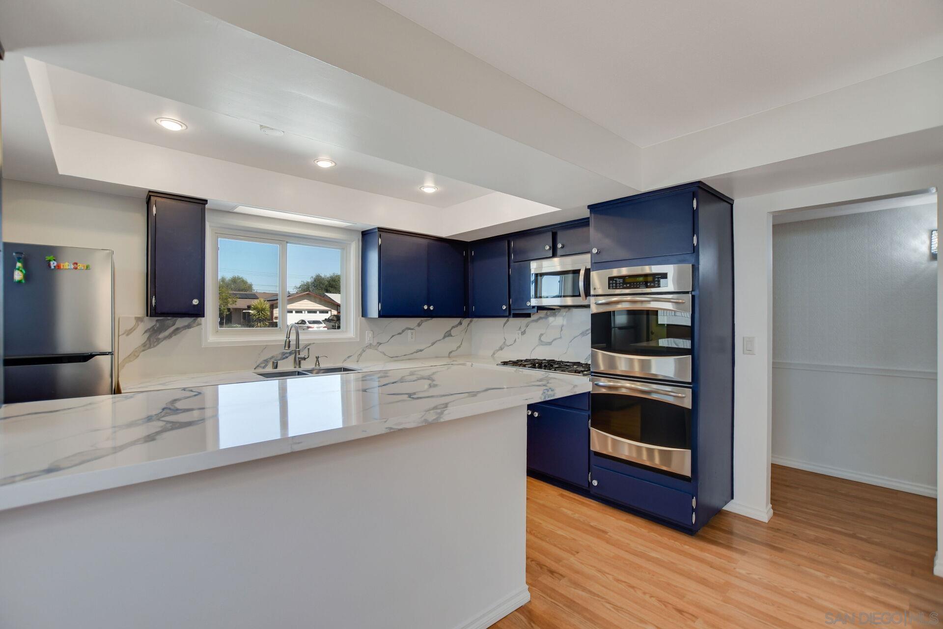 Detail Gallery Image 9 of 66 For 11518  205th St, Lakewood,  CA 90715 - 3 Beds | 2 Baths