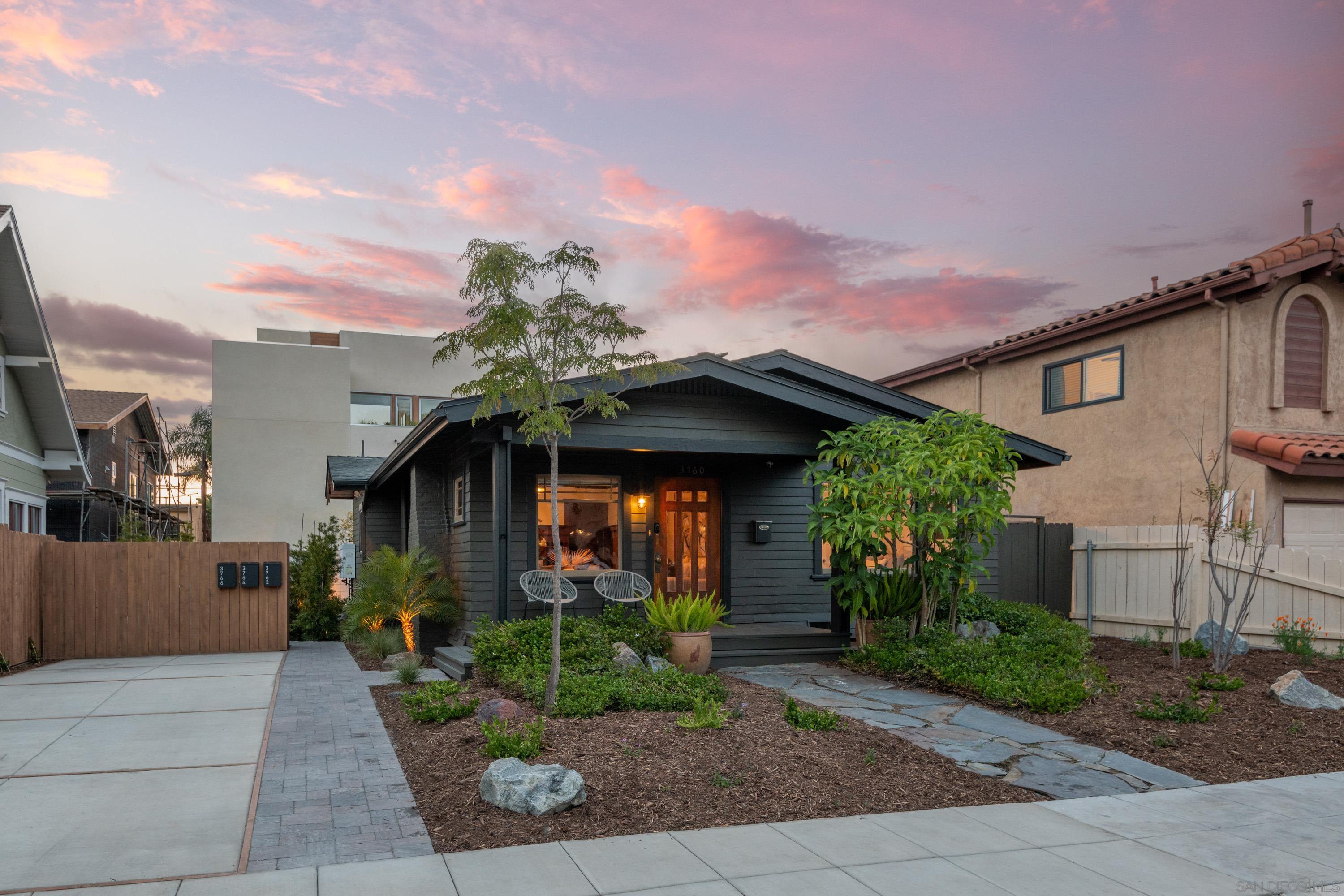 Front Image Thumbnail for SD260006037