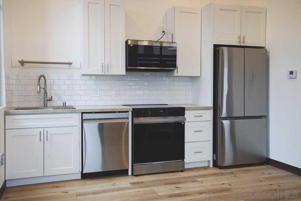 Detail Gallery Image 2 of 13 For 5065  Waterview Way 101, Oceanside,  CA 92057 - – Beds | – Baths