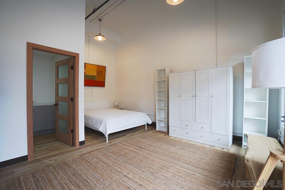 Detail Gallery Image 8 of 13 For 5065  Waterview Way 101, Oceanside,  CA 92057 - – Beds | – Baths