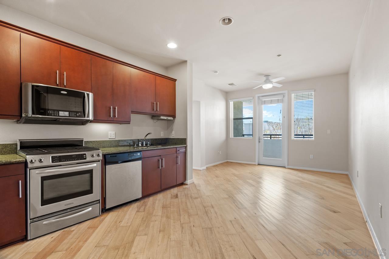 Detail Gallery Image 12 of 40 For 3687  4th Avenue  #201,  San Diego,  CA 92103 - 2 Beds | 2 Baths