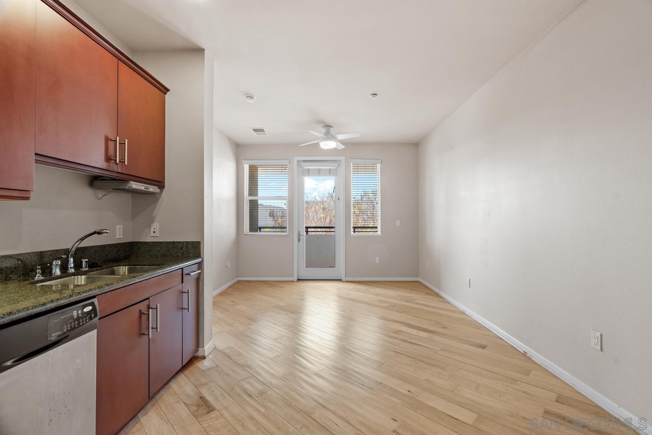 Detail Gallery Image 17 of 40 For 3687  4th Avenue  #201,  San Diego,  CA 92103 - 2 Beds | 2 Baths