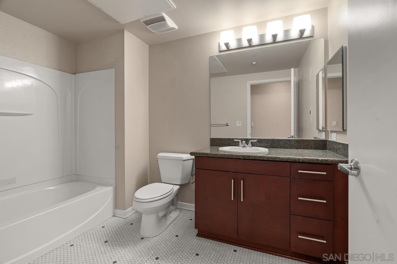 Detail Gallery Image 26 of 40 For 3687  4th Avenue  #201,  San Diego,  CA 92103 - 2 Beds | 2 Baths