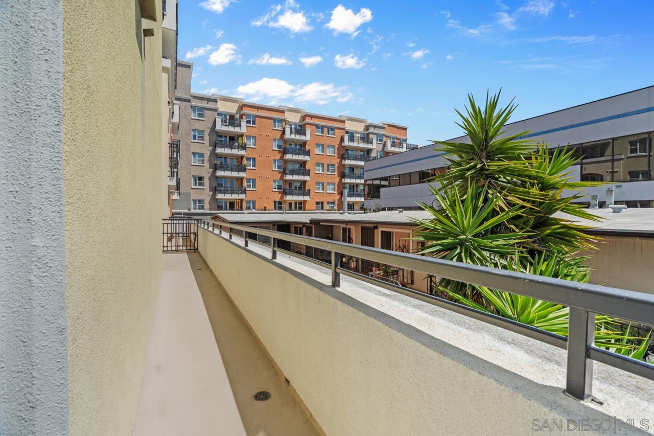 Detail Gallery Image 9 of 40 For 3687  4th Avenue  #201,  San Diego,  CA 92103 - 2 Beds | 2 Baths