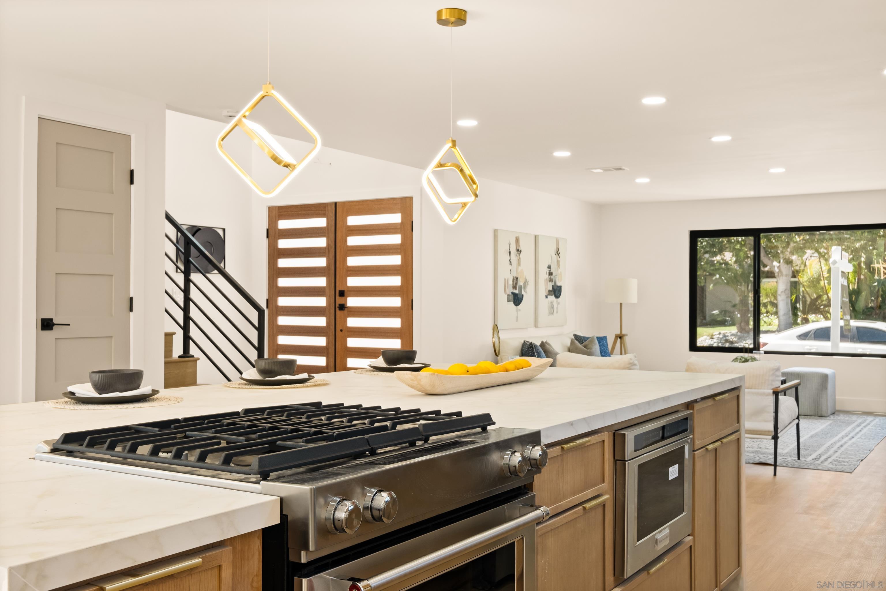 Detail Gallery Image 15 of 40 For 3141  Erie Street, San Diego,  CA 92117 - 3 Beds | 2/1 Baths