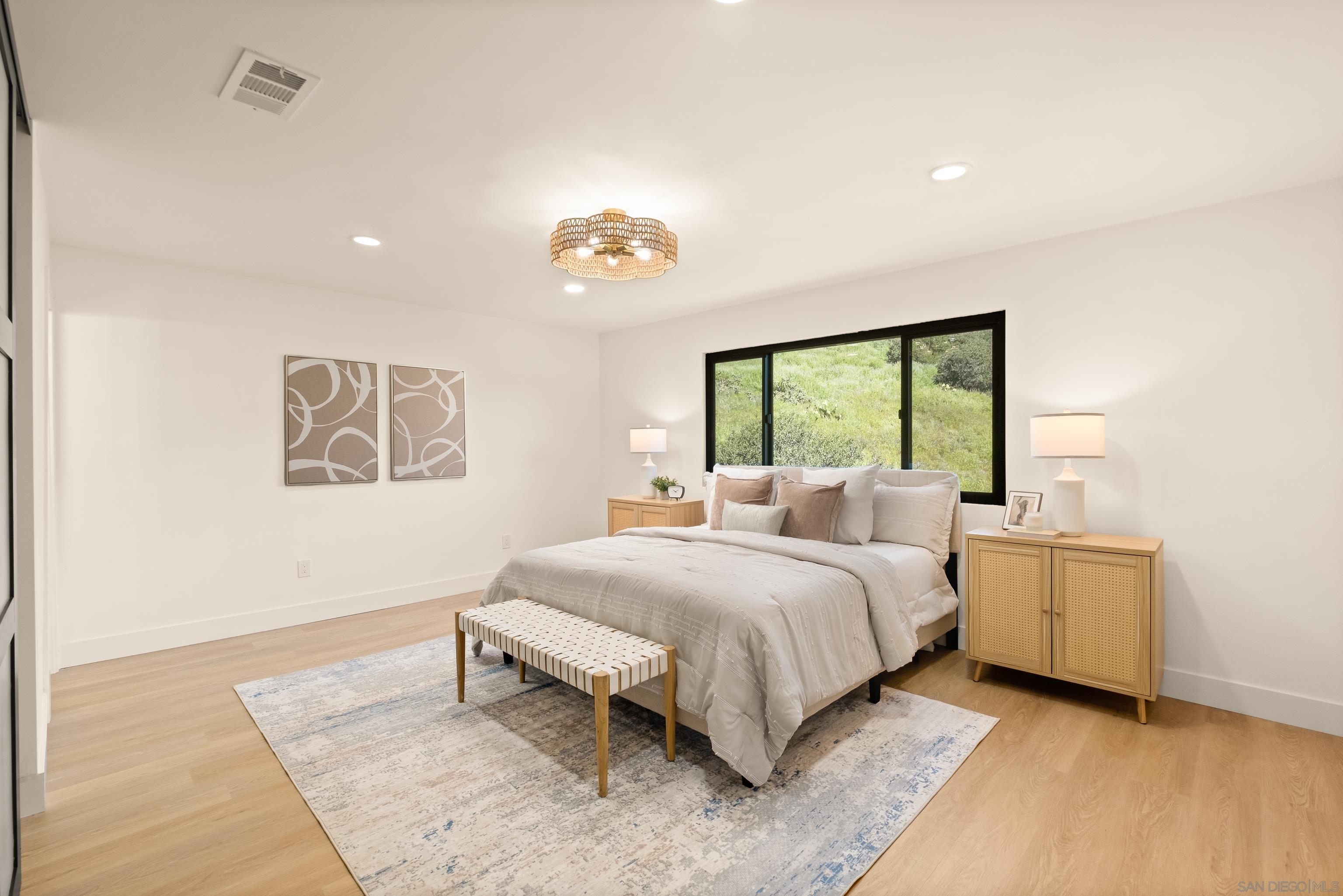 Detail Gallery Image 21 of 40 For 3141  Erie Street, San Diego,  CA 92117 - 3 Beds | 2/1 Baths