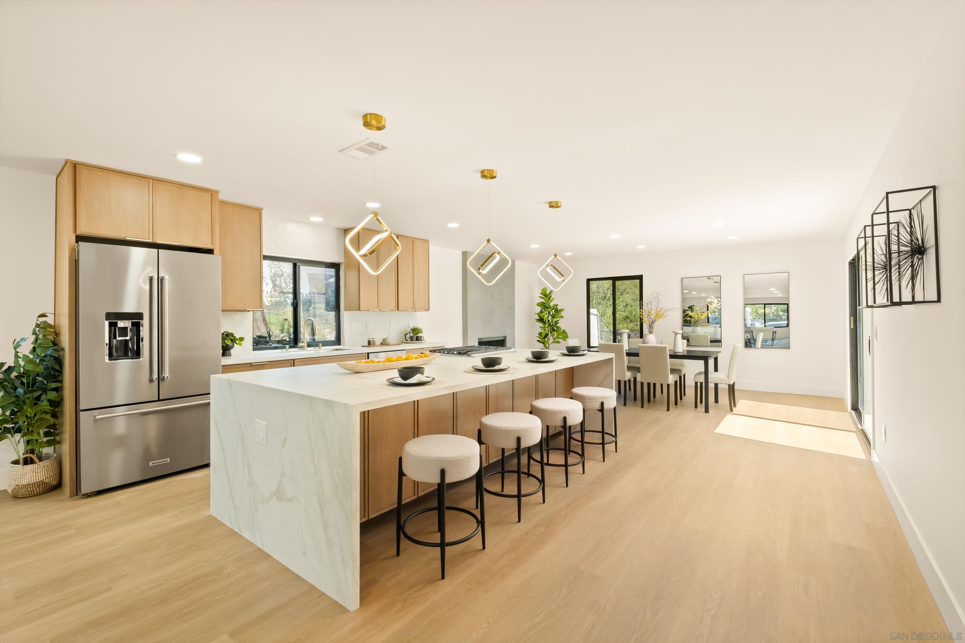 Detail Gallery Image 9 of 40 For 3141  Erie Street, San Diego,  CA 92117 - 3 Beds | 2/1 Baths