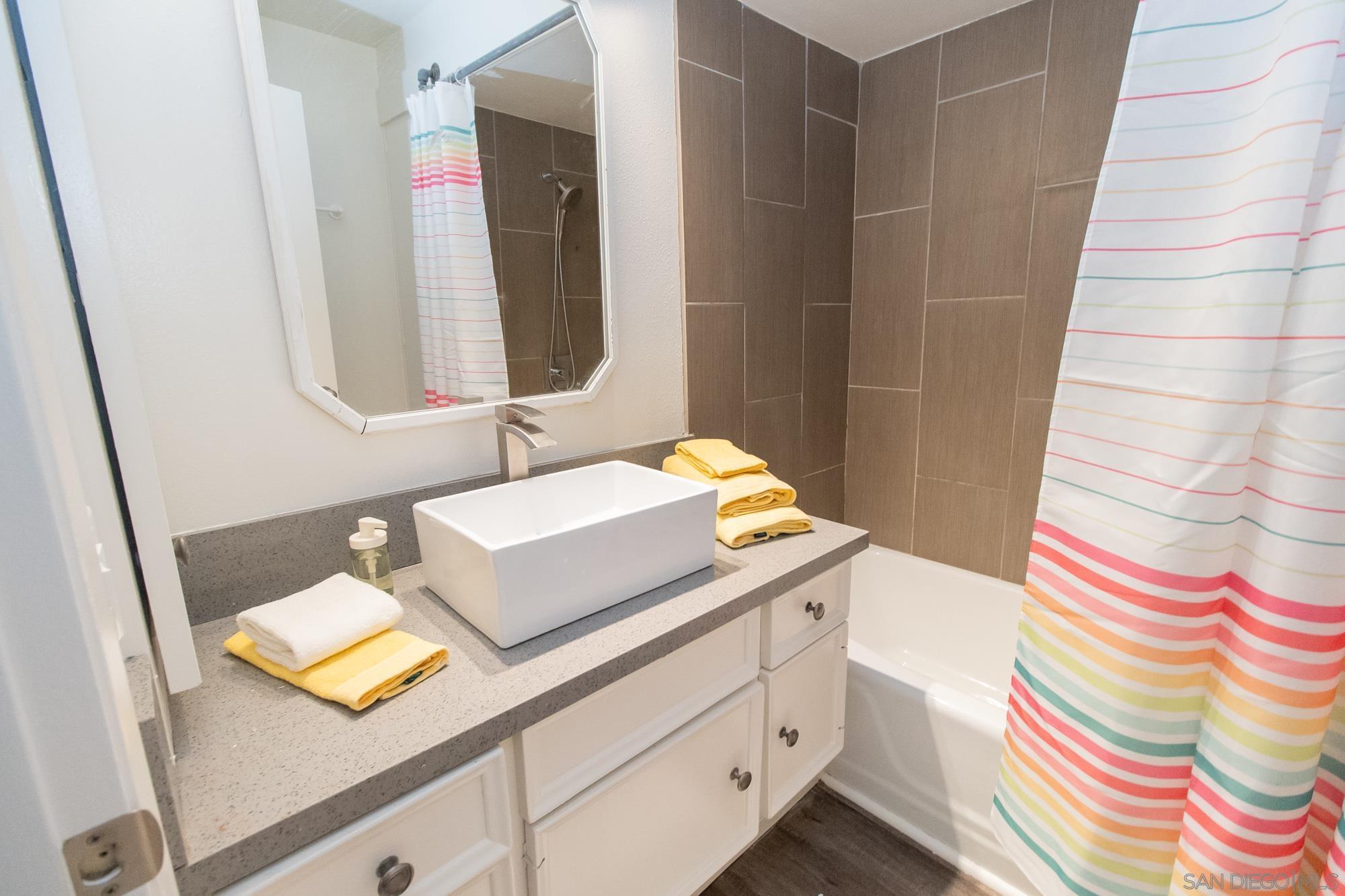 Detail Gallery Image 35 of 52 For 4114  Collwood Lane, San Diego,  CA 92115 - 4 Beds | 2/1 Baths