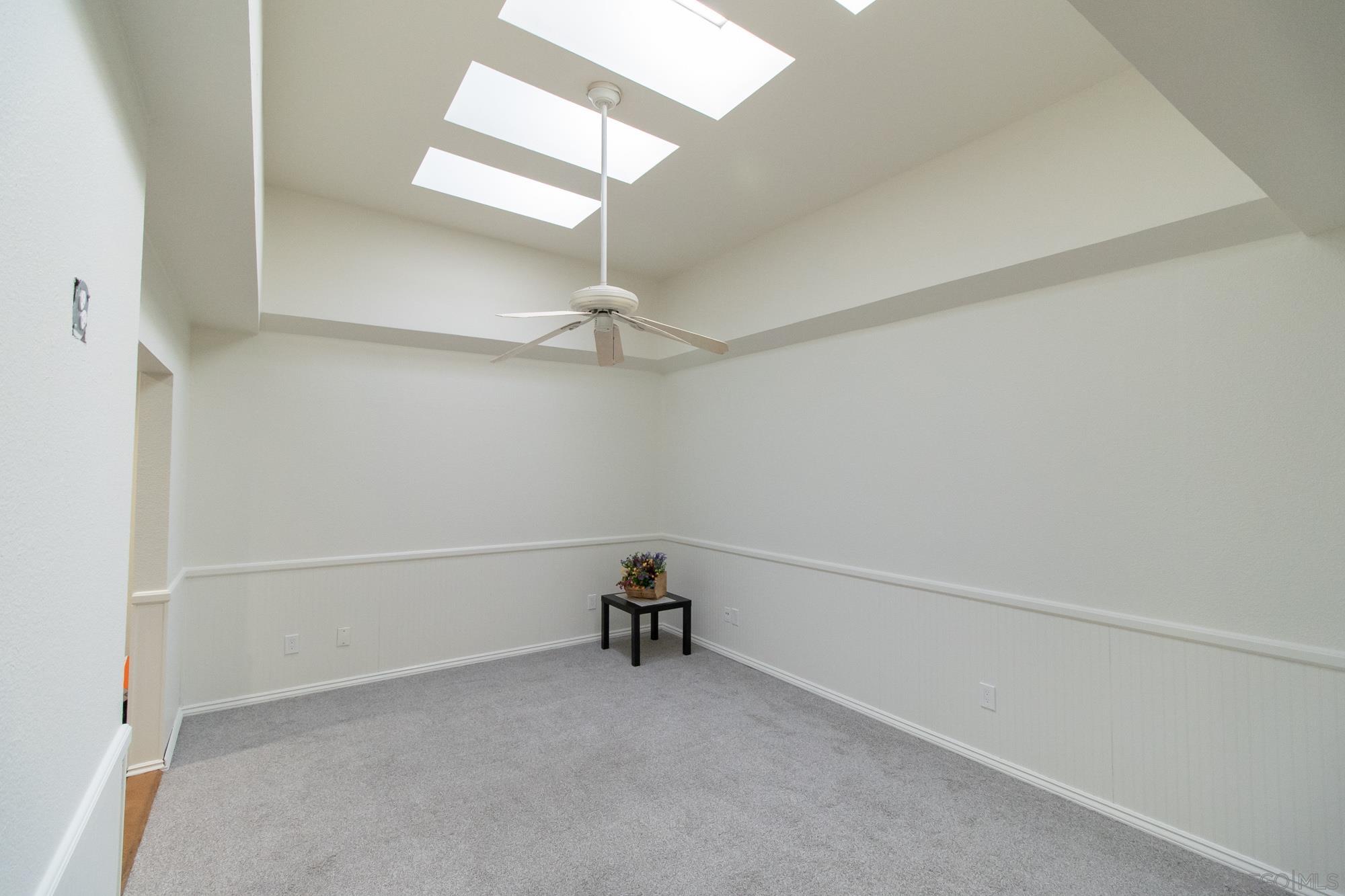 Detail Gallery Image 9 of 52 For 4114  Collwood Lane, San Diego,  CA 92115 - 4 Beds | 2/1 Baths