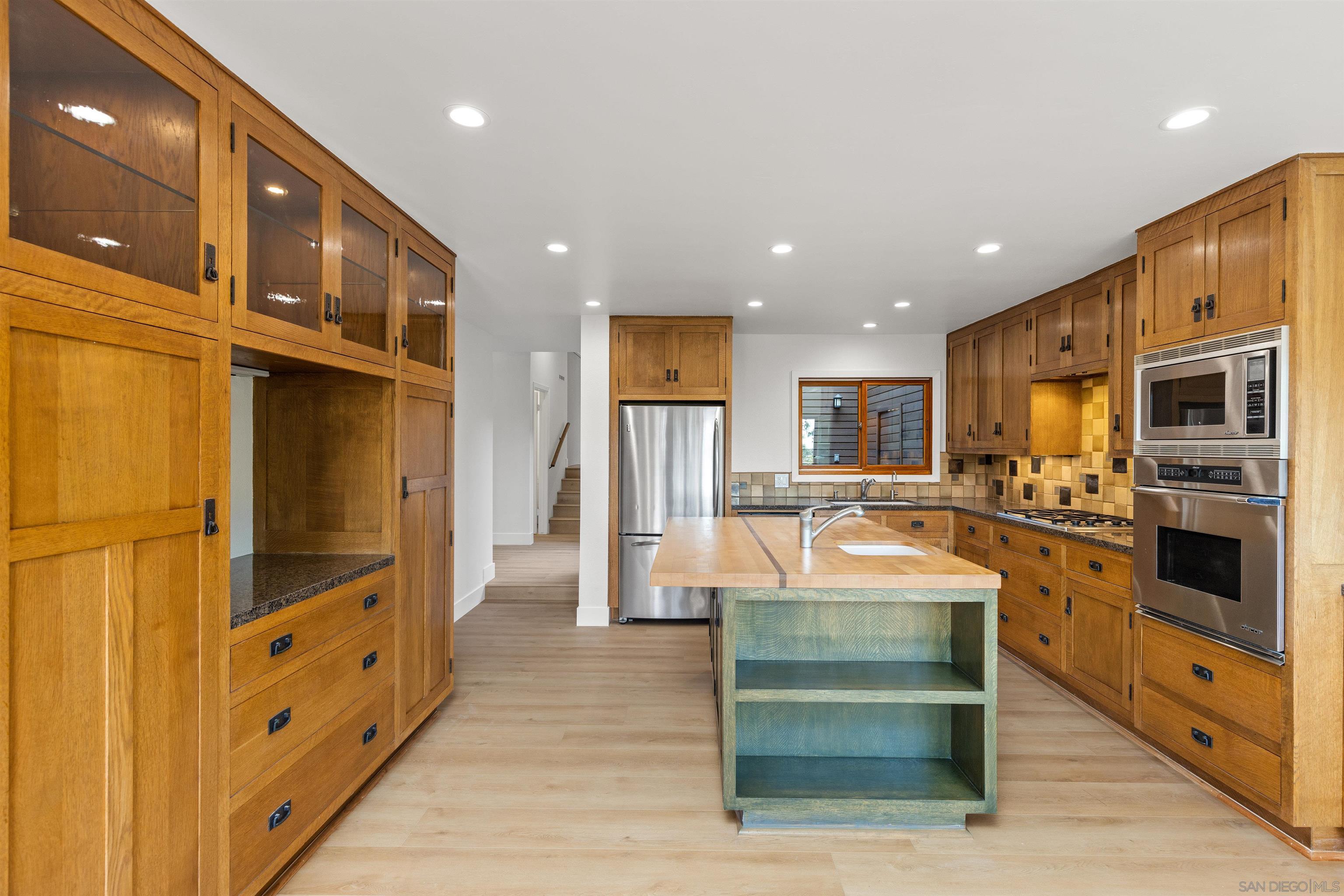 Detail Gallery Image 12 of 45 For 13645  Pine Needles Dr, Del Mar,  CA 92014 - 4 Beds | 2/1 Baths