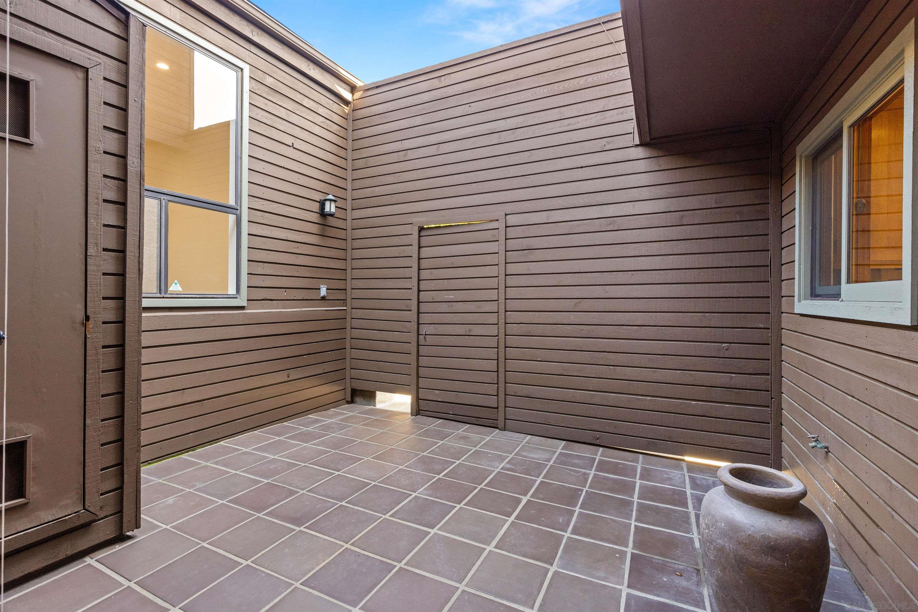 Detail Gallery Image 24 of 45 For 13645  Pine Needles Dr, Del Mar,  CA 92014 - 4 Beds | 2/1 Baths