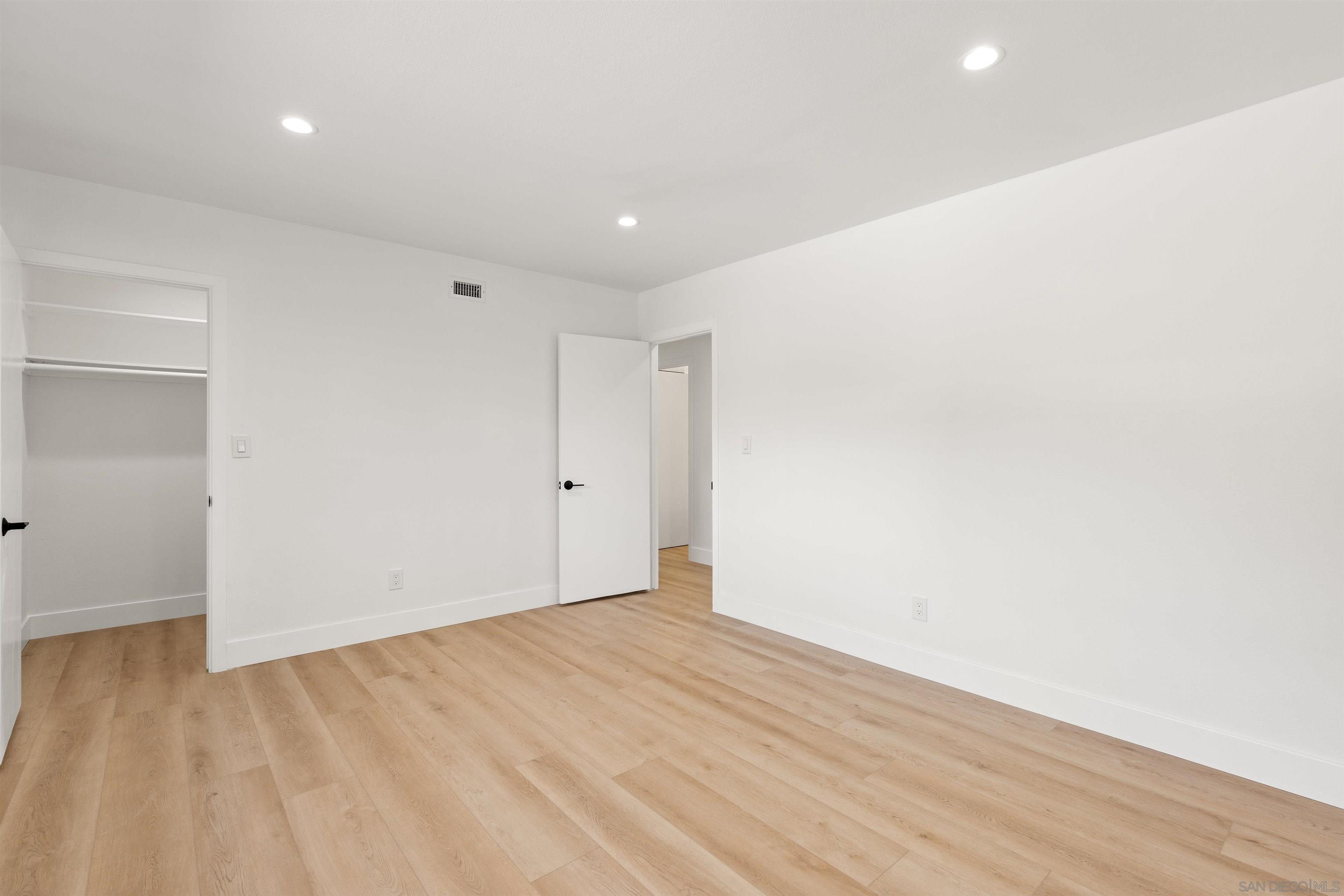 Detail Gallery Image 33 of 45 For 13645  Pine Needles Dr, Del Mar,  CA 92014 - 4 Beds | 2/1 Baths