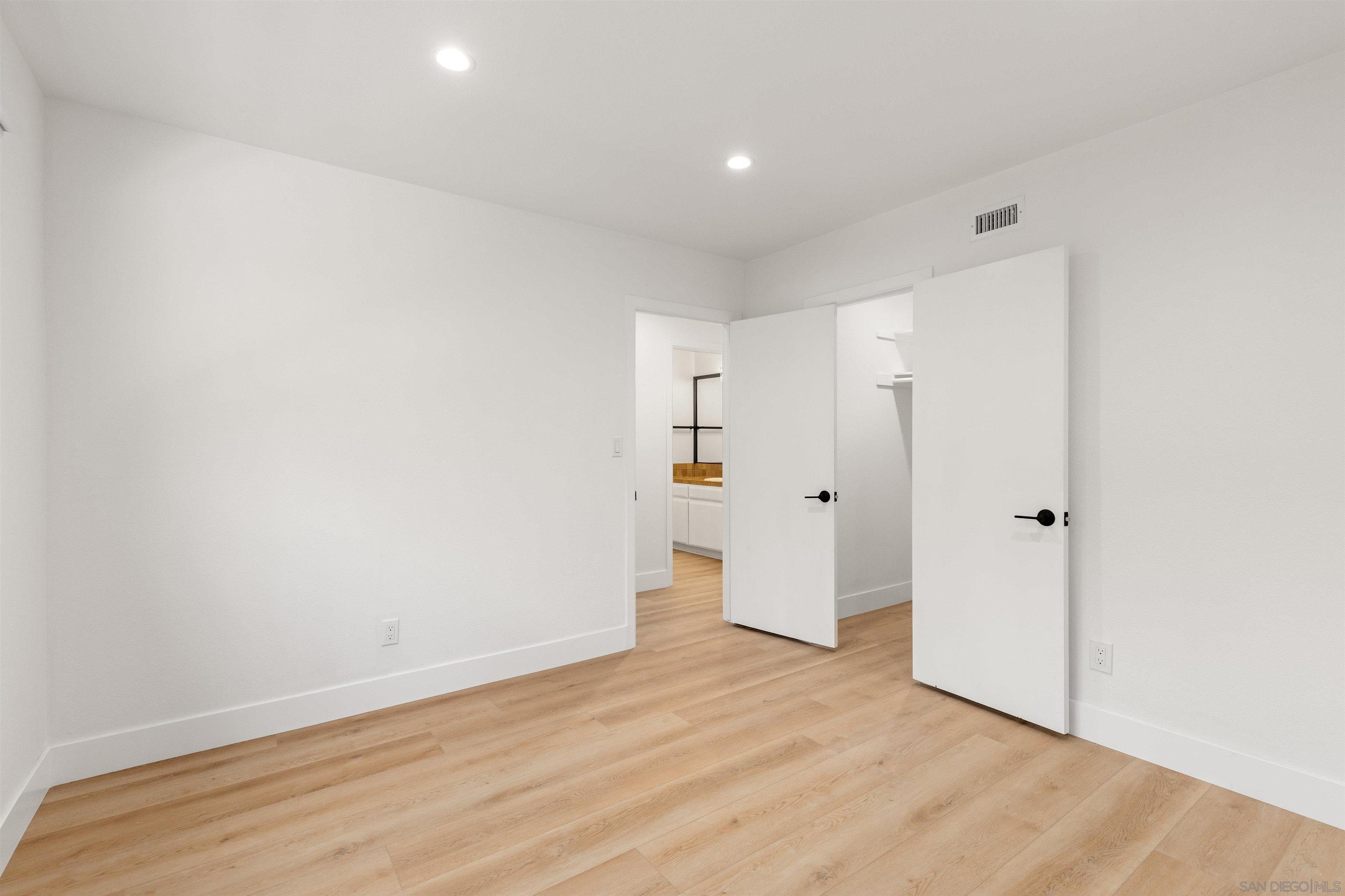 Detail Gallery Image 35 of 45 For 13645  Pine Needles Dr, Del Mar,  CA 92014 - 4 Beds | 2/1 Baths