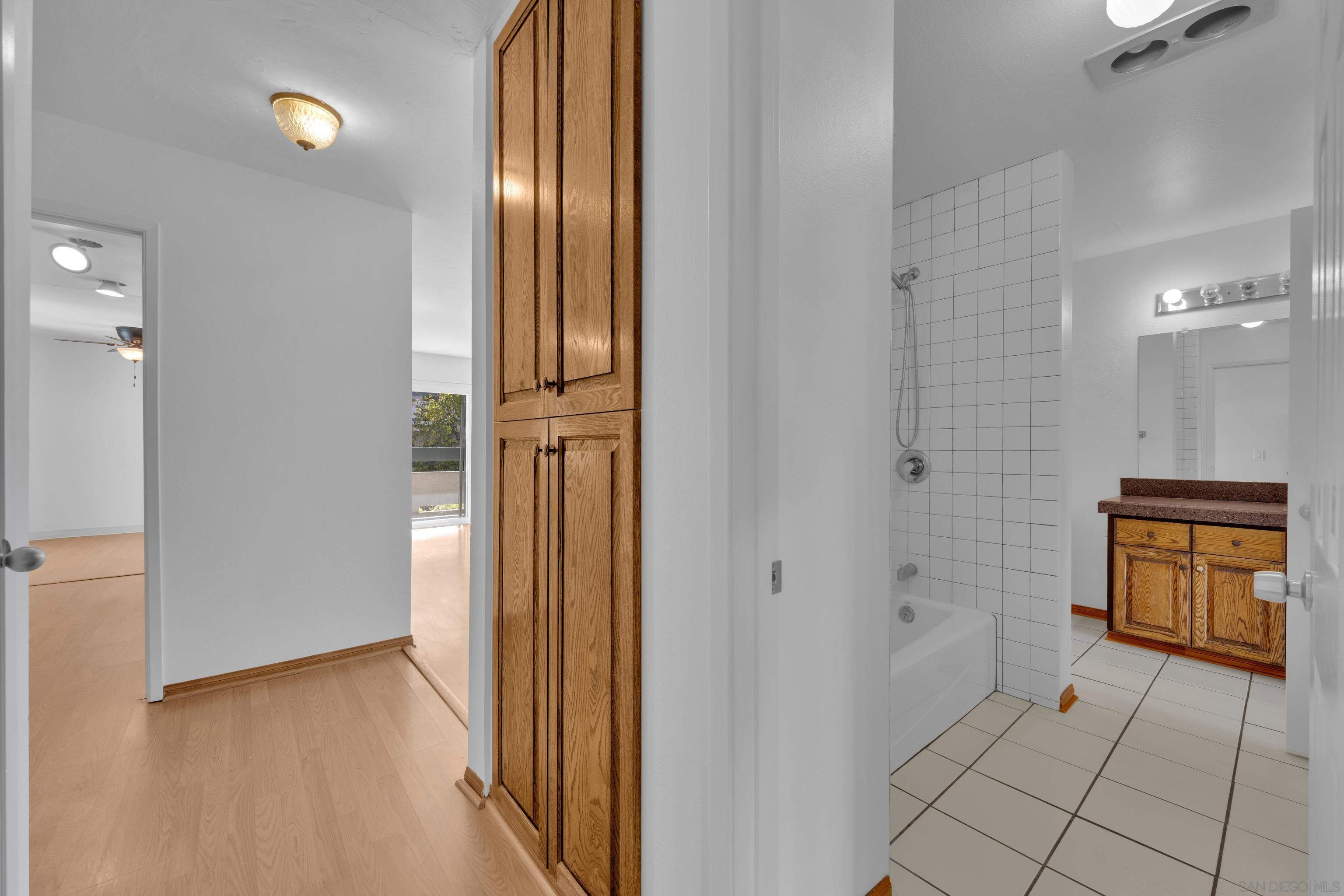 Detail Gallery Image 35 of 51 For 2308  Altisma Way  #118,  Carlsbad,  CA 92009 - 2 Beds | 2 Baths