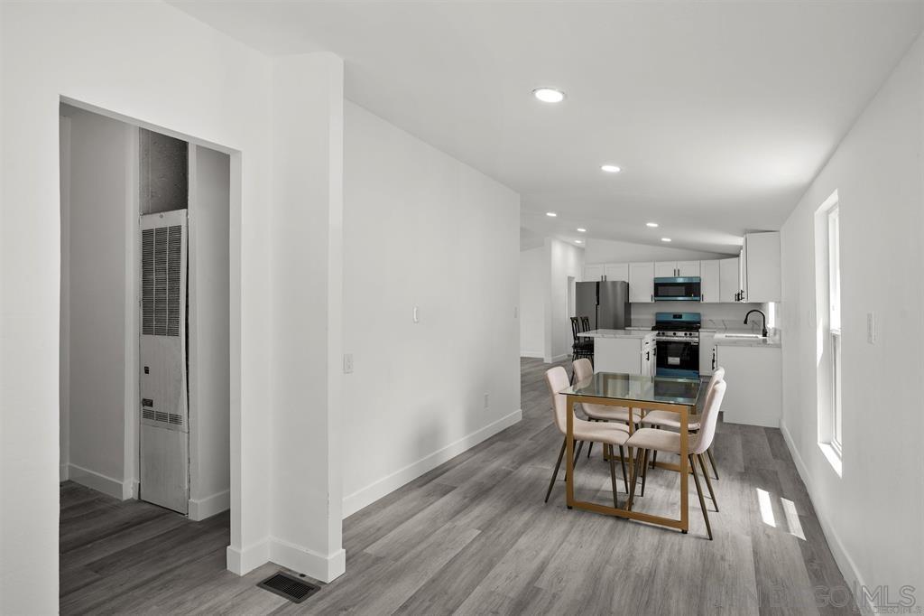 Detail Gallery Image 9 of 25 For 10767  Jamacha Blvd  Spc 62,  Spring Valley,  CA 91978 - 3 Beds | 2 Baths