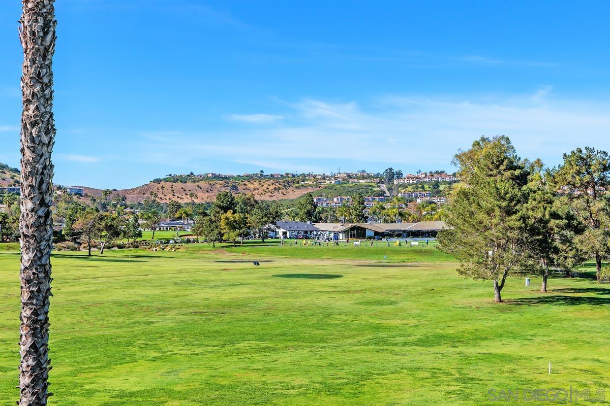 Detail Gallery Image 6 of 24 For 1940  Fairway Circle Dr, San Marcos,  CA 92078 - 3 Beds | 2 Baths