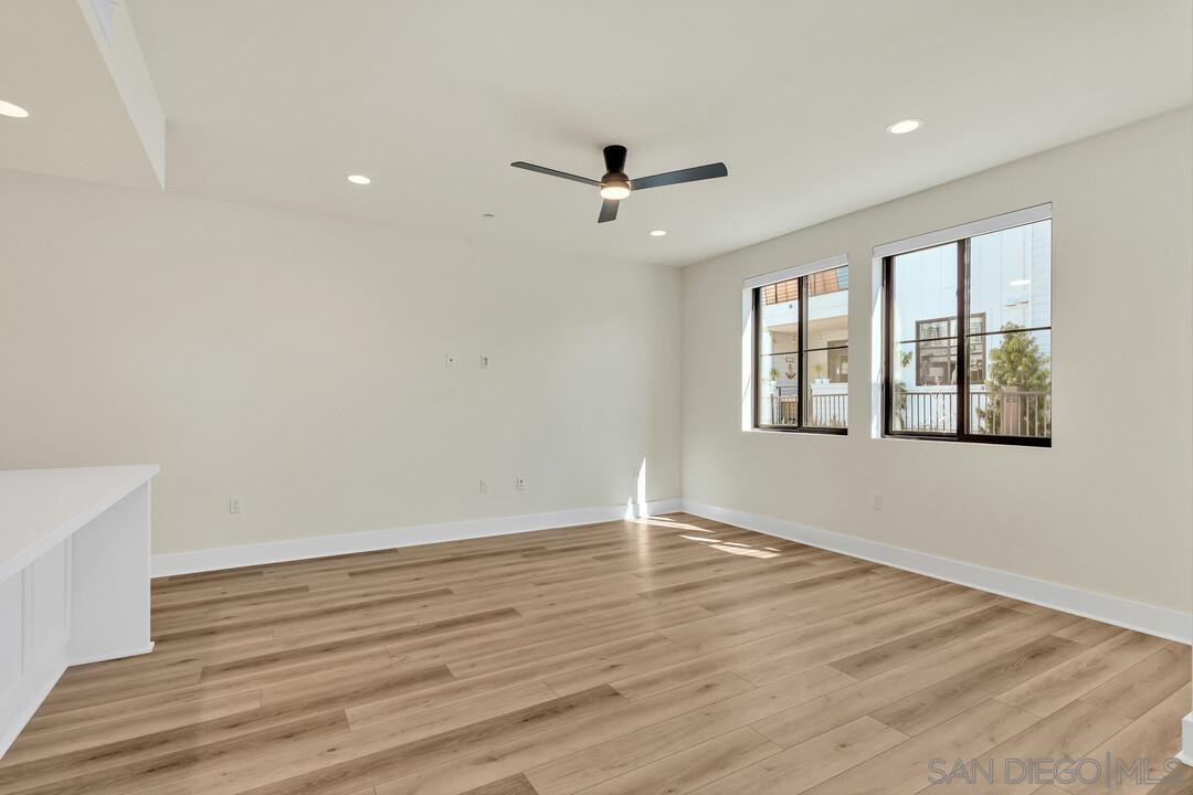 Detail Gallery Image 11 of 25 For 1103  Catania Dr  104, Encinitas,  CA 92024 - 2 Beds | 2 Baths