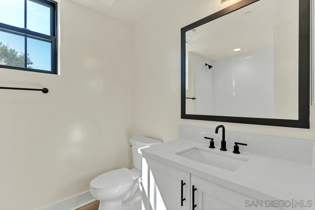 Detail Gallery Image 15 of 25 For 1103  Catania Dr  104, Encinitas,  CA 92024 - 2 Beds | 2 Baths
