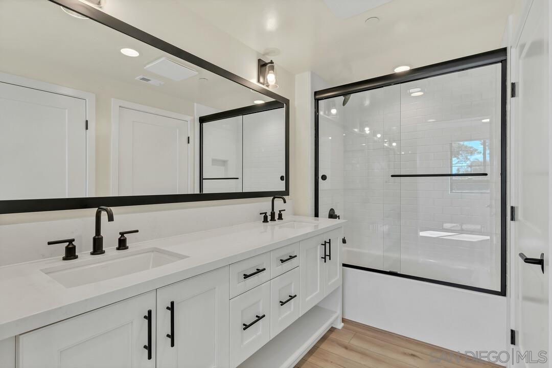 Detail Gallery Image 19 of 25 For 1103  Catania Dr  104, Encinitas,  CA 92024 - 2 Beds | 2 Baths