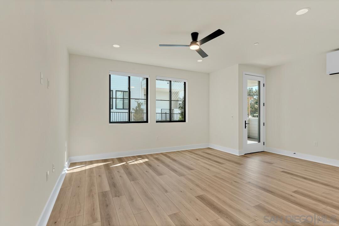 Detail Gallery Image 9 of 25 For 1103  Catania Dr  104, Encinitas,  CA 92024 - 2 Beds | 2 Baths