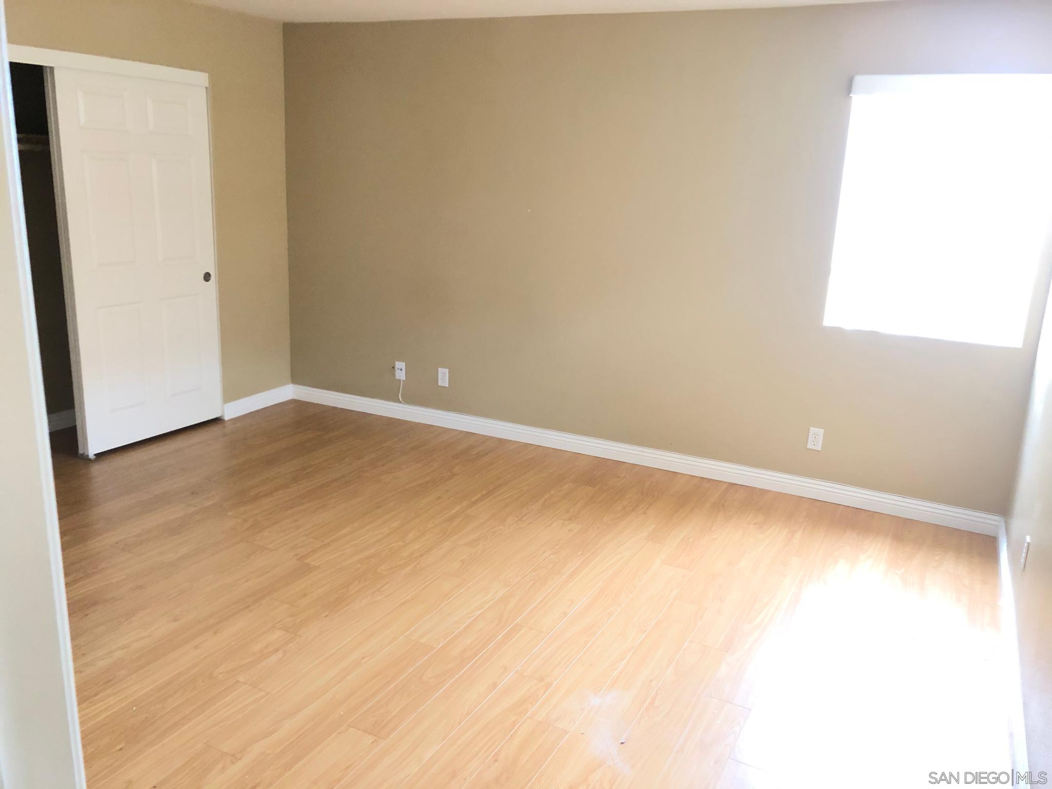 Detail Gallery Image 12 of 15 For 7280  Hyatt St  3, San Diego,  CA 92111 - 3 Beds | 2/1 Baths