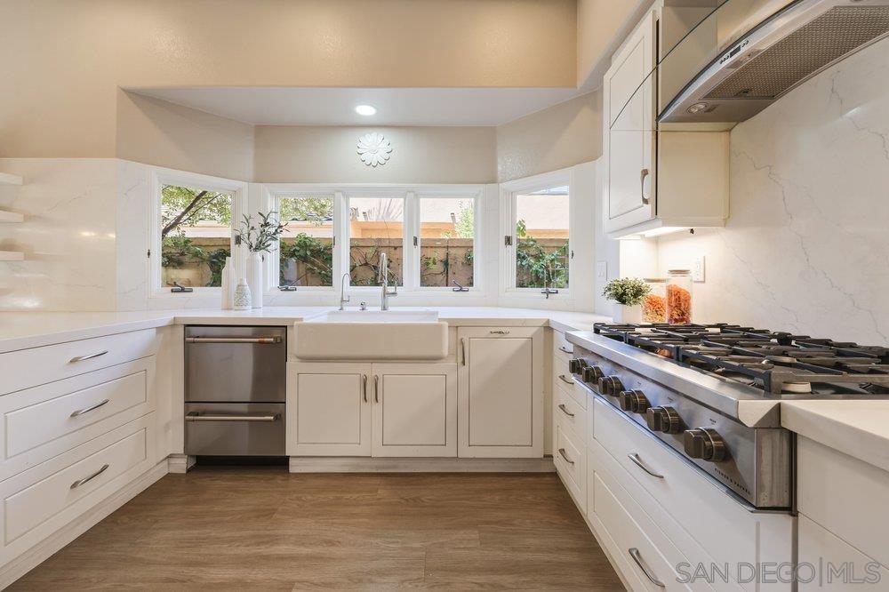 Detail Gallery Image 4 of 20 For 3623  Paseo Vista Famosa, Rancho Santa Fe,  CA 92091 - 3 Beds | 3 Baths