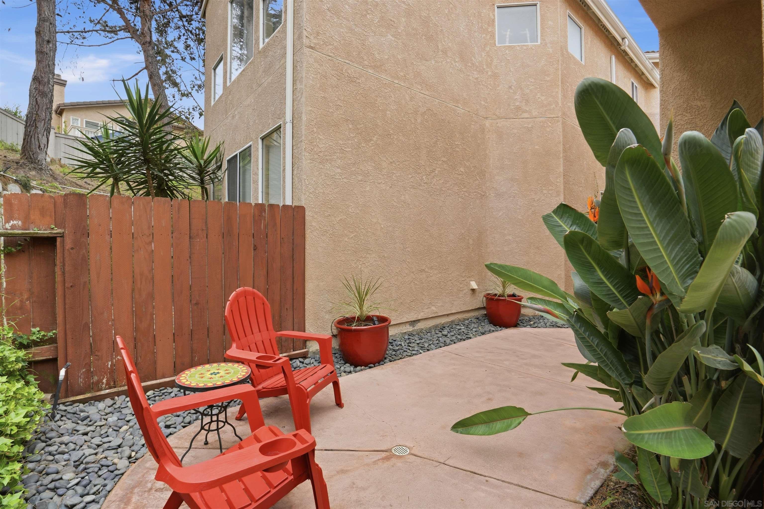 Detail Gallery Image 16 of 33 For 10973  Caminito Arcada, San Diego,  CA 92131 - 3 Beds | 2/1 Baths