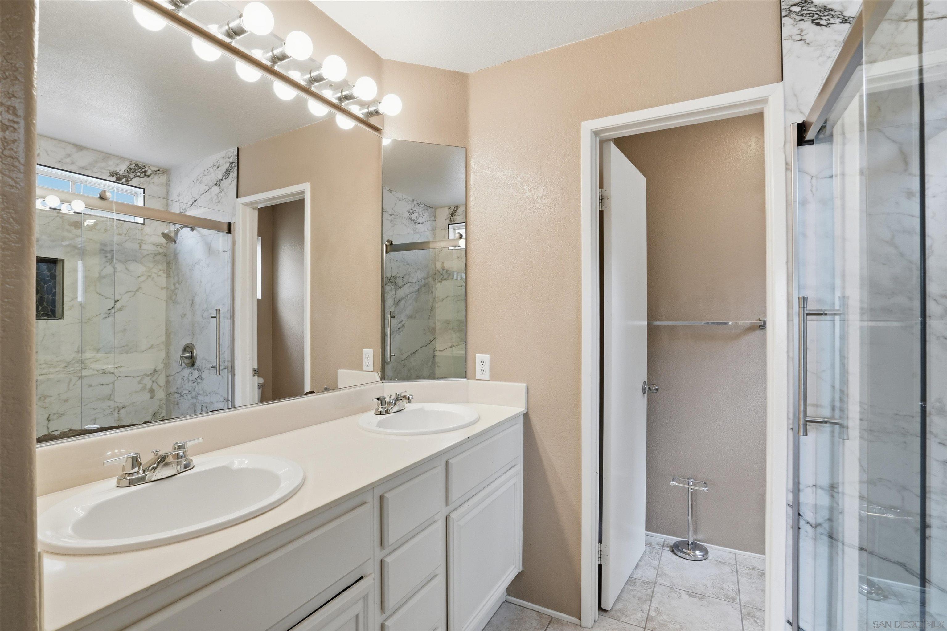 Detail Gallery Image 21 of 33 For 10973  Caminito Arcada, San Diego,  CA 92131 - 3 Beds | 2/1 Baths
