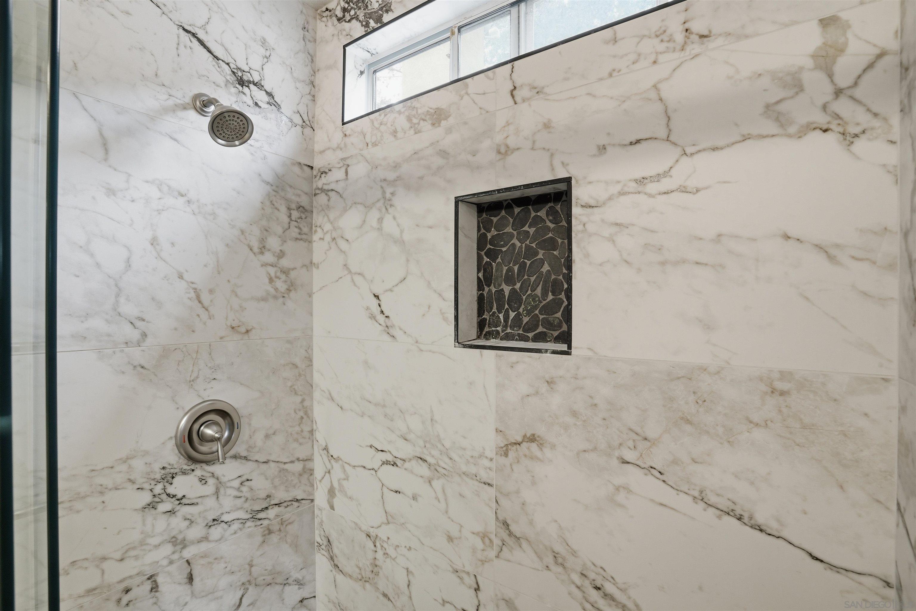 Detail Gallery Image 23 of 33 For 10973  Caminito Arcada, San Diego,  CA 92131 - 3 Beds | 2/1 Baths