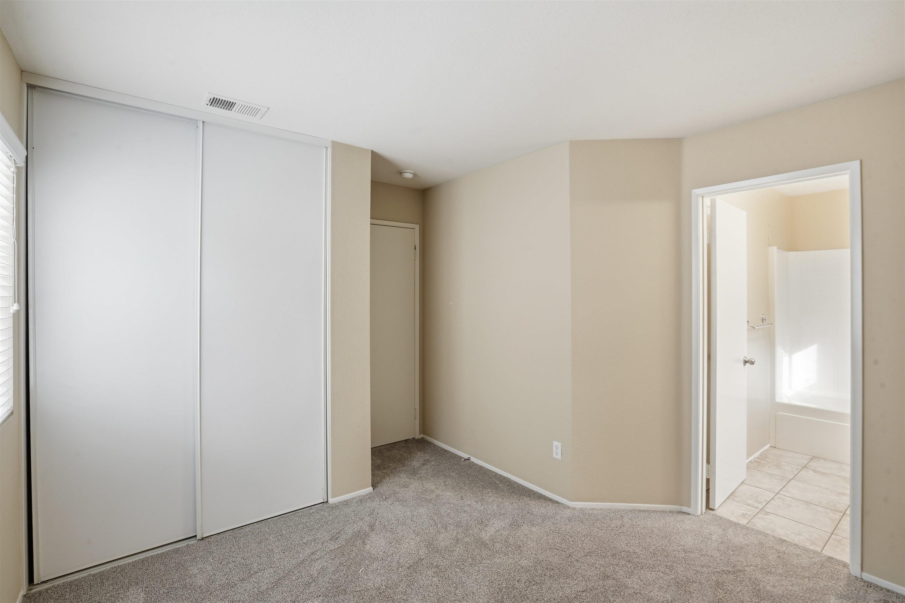 Detail Gallery Image 26 of 33 For 10973  Caminito Arcada, San Diego,  CA 92131 - 3 Beds | 2/1 Baths