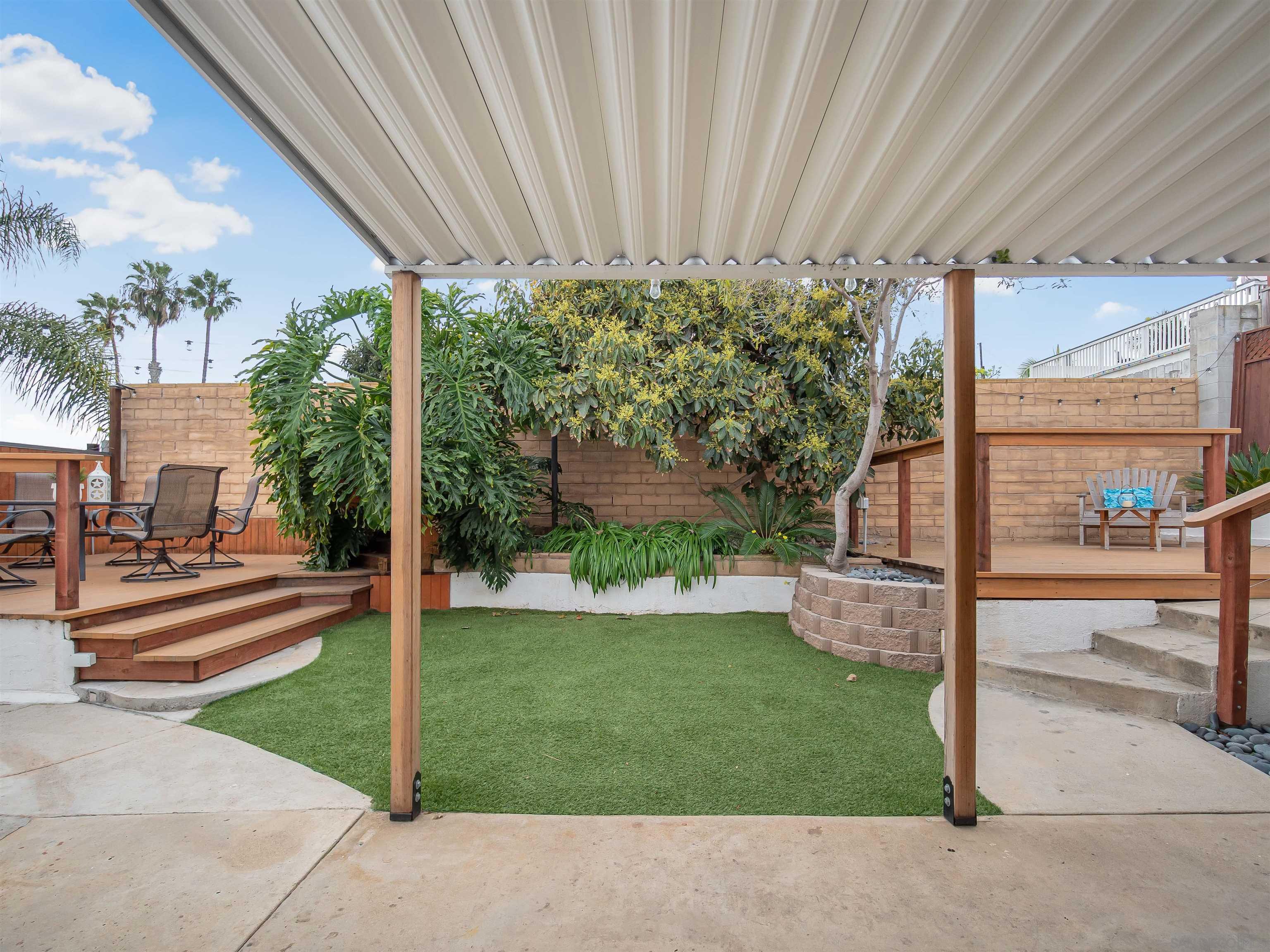 Detail Gallery Image 3 of 45 For 3021-3023  Sterne, San Diego,  CA 92106 - – Beds | – Baths