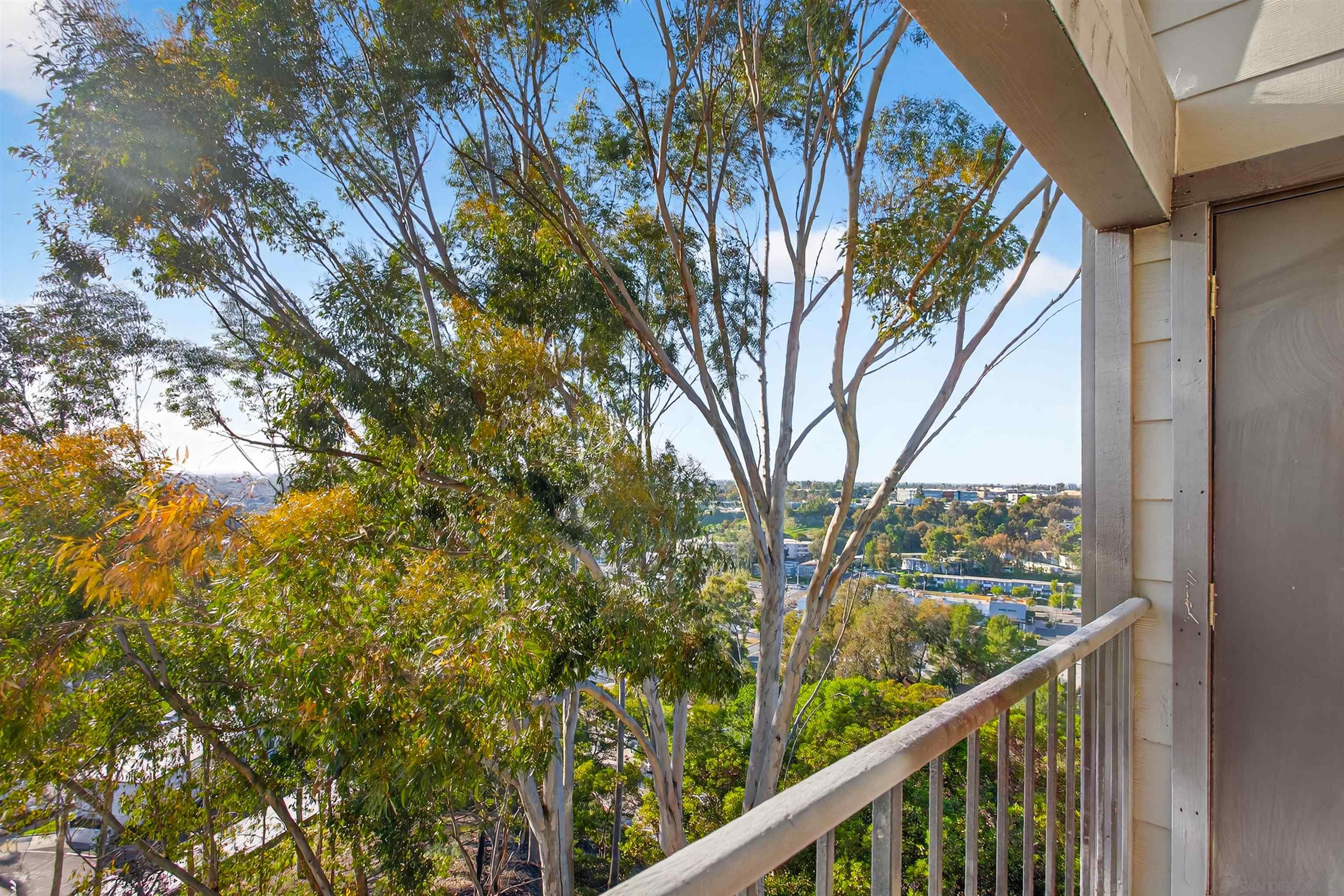 Detail Gallery Image 16 of 34 For 3980  Faircross Pl  #36,  San Diego,  CA 92115 - 2 Beds | 2 Baths