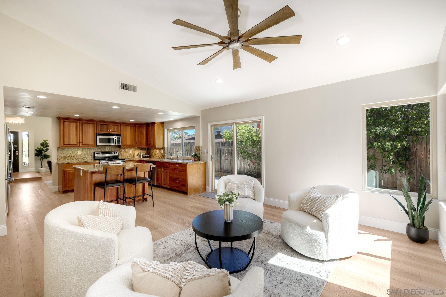 Detail Gallery Image 13 of 44 For 13323  Thunderhead St, San Diego,  CA 92129 - 4 Beds | 2 Baths