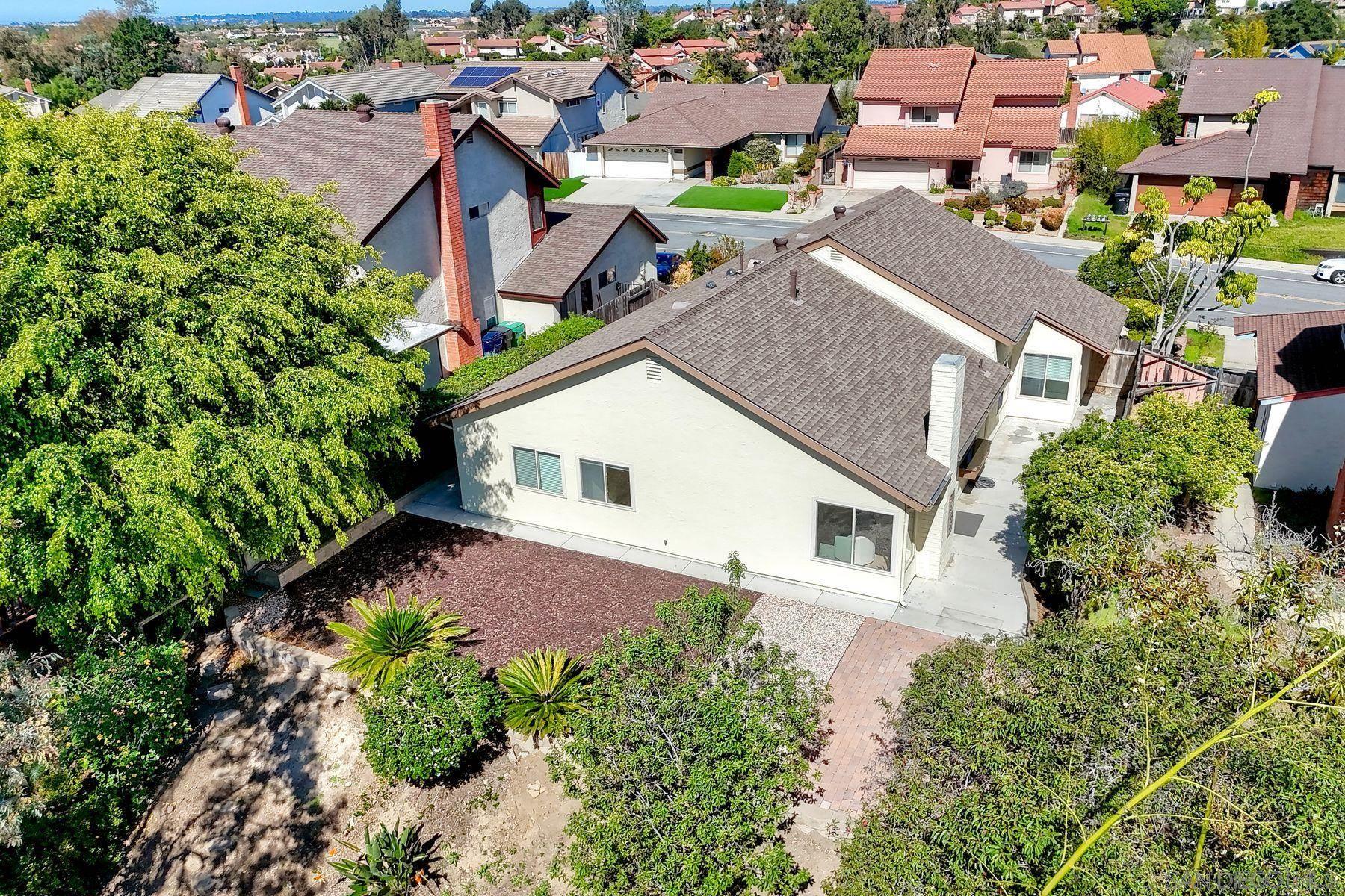 Detail Gallery Image 38 of 44 For 13323  Thunderhead St, San Diego,  CA 92129 - 4 Beds | 2 Baths