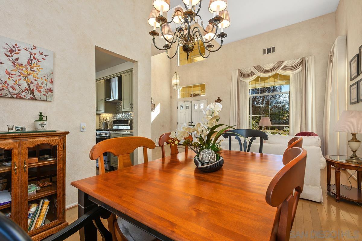 Detail Gallery Image 12 of 43 For 4863  Marblehead Bay Dr, Oceanside,  CA 92057 - 4 Beds | 3 Baths