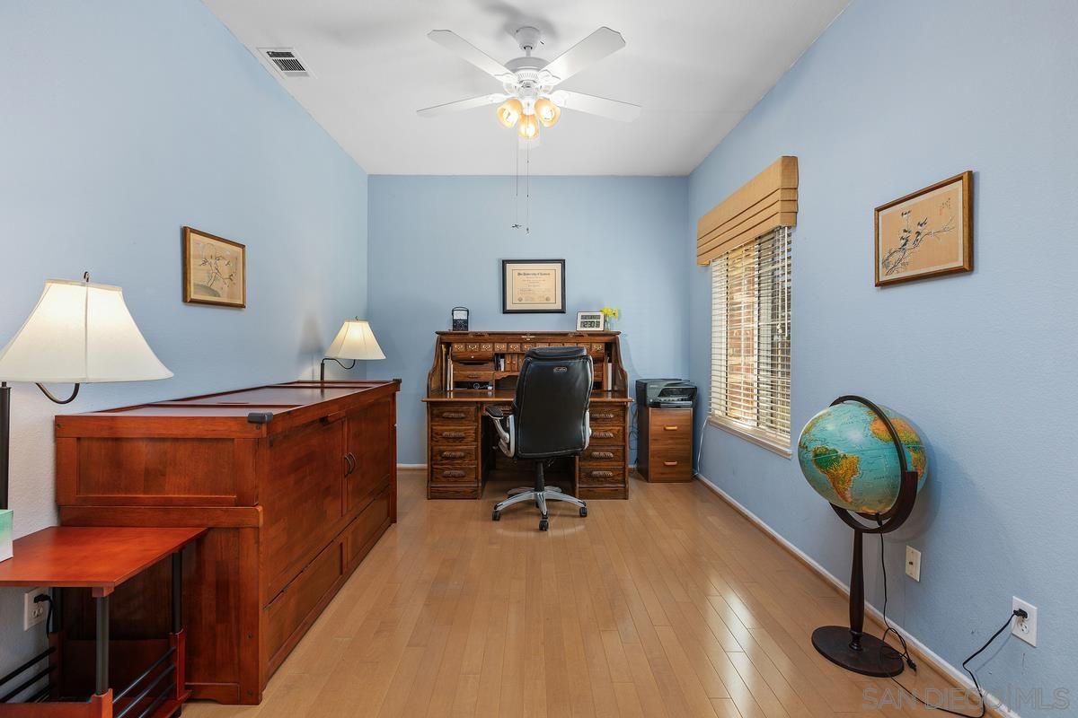 Detail Gallery Image 19 of 43 For 4863  Marblehead Bay Dr, Oceanside,  CA 92057 - 4 Beds | 3 Baths